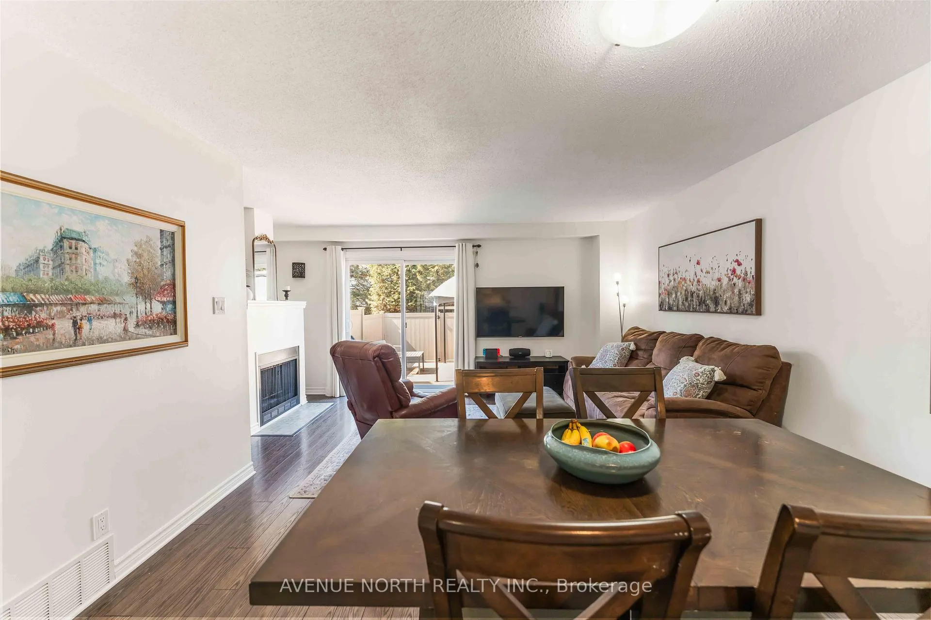 Photo 13 of 1964 Garden Park Lane, Ottawa, Blackburn Hamlet (South) — HOMEH