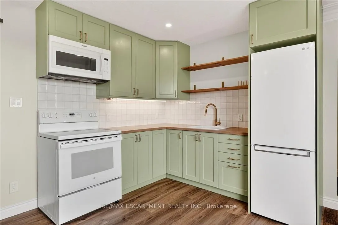 Photo 15 of 1510 Pelham Road, St. Catharines, Rural Eighth — HOMEH