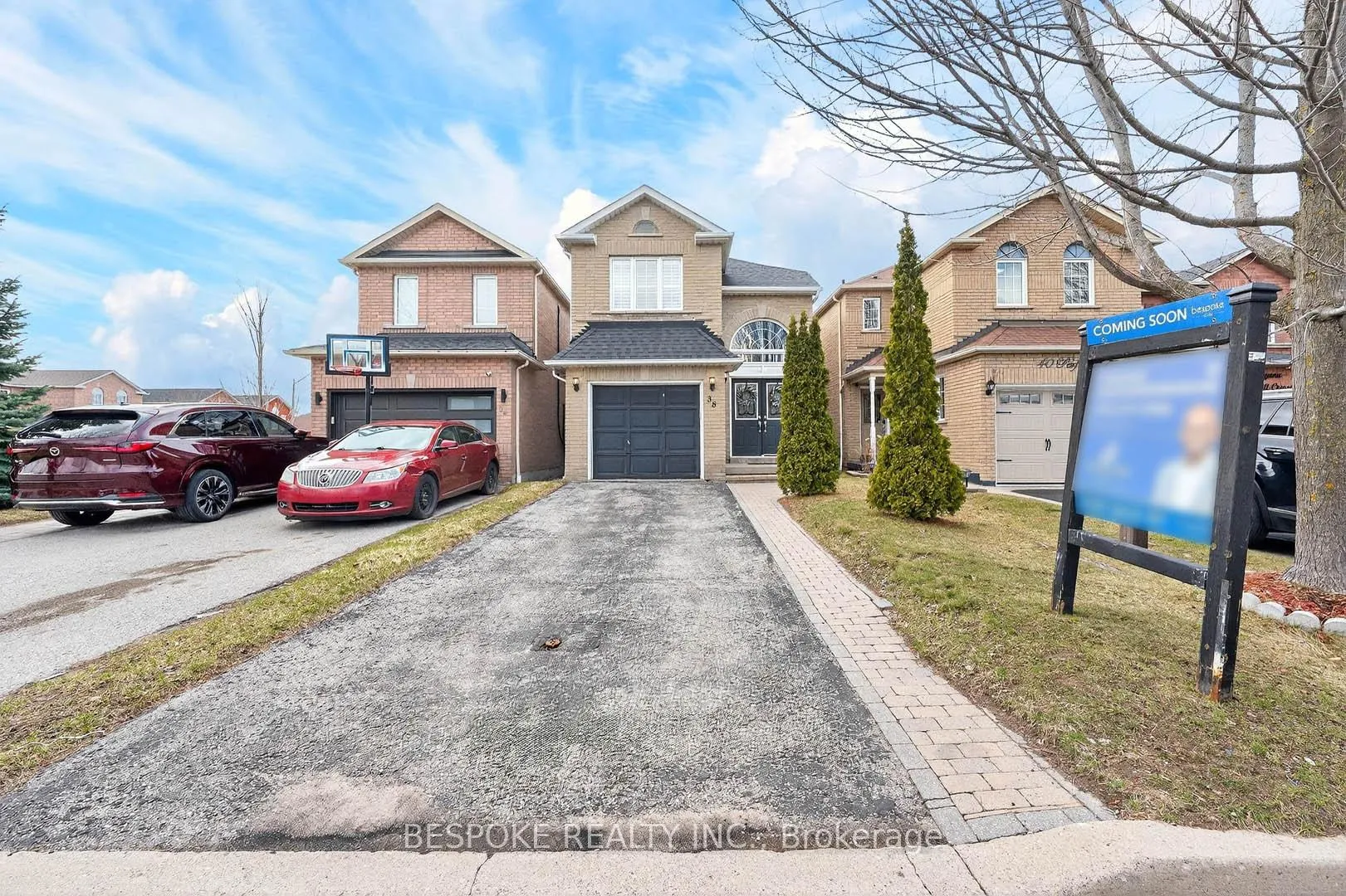 Photo 3 of 38 Perfitt Crescent, Ajax, Central — HOMEH