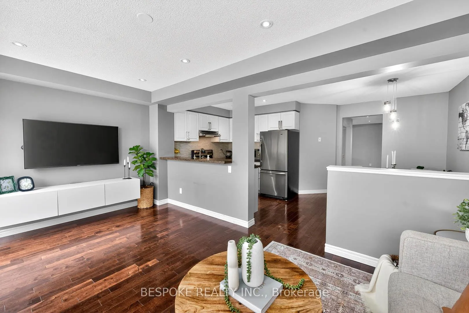Photo 13 of 38 Perfitt Crescent, Ajax, Central — HOMEH