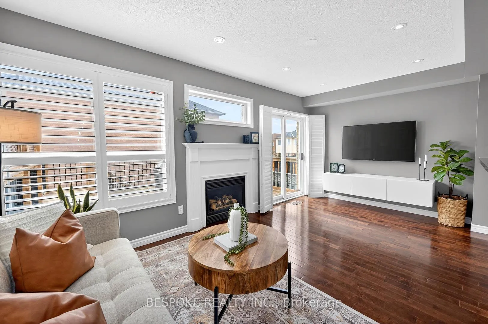 Photo 14 of 38 Perfitt Crescent, Ajax, Central — HOMEH