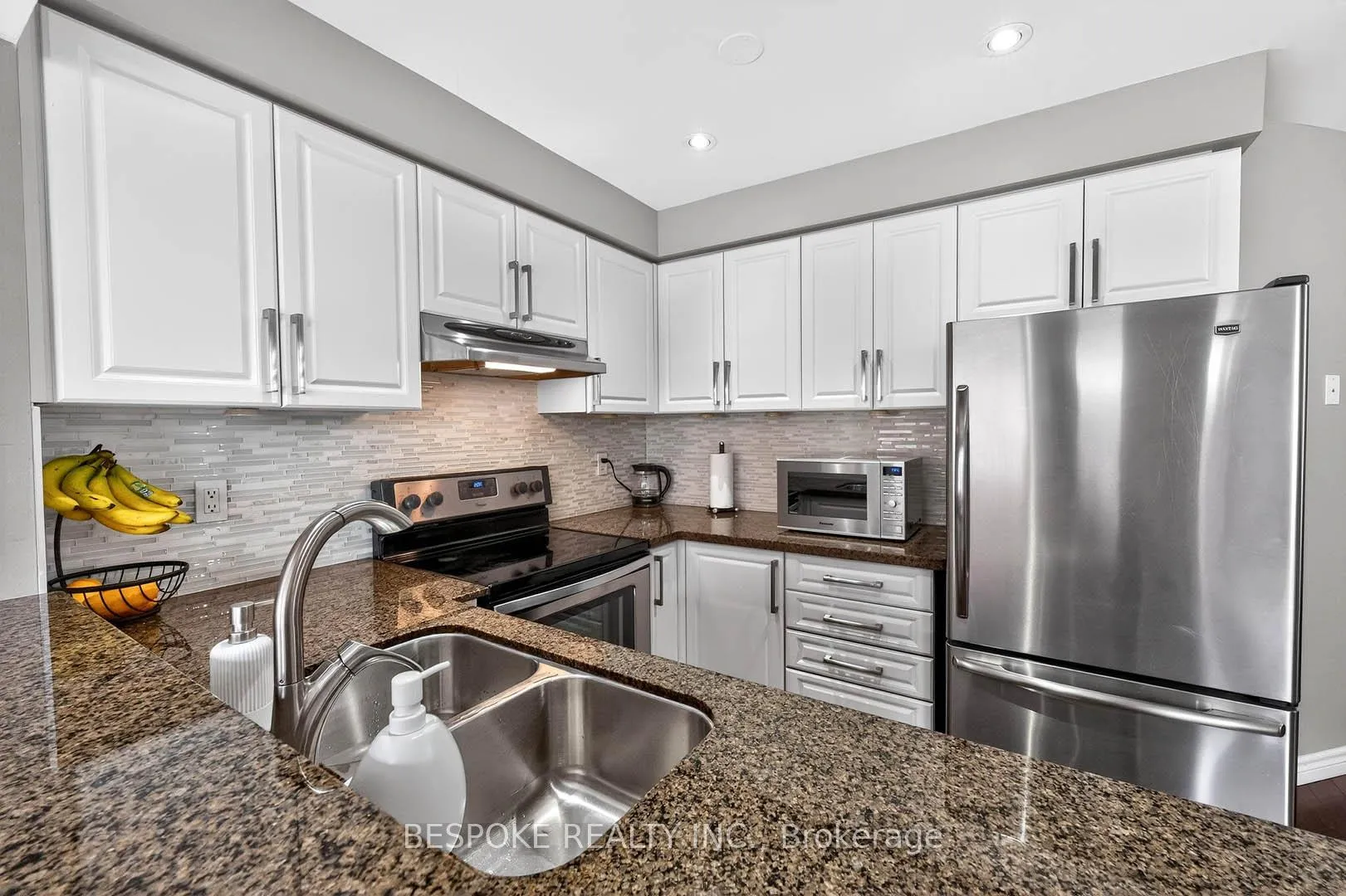 Photo 17 of 38 Perfitt Crescent, Ajax, Central — HOMEH
