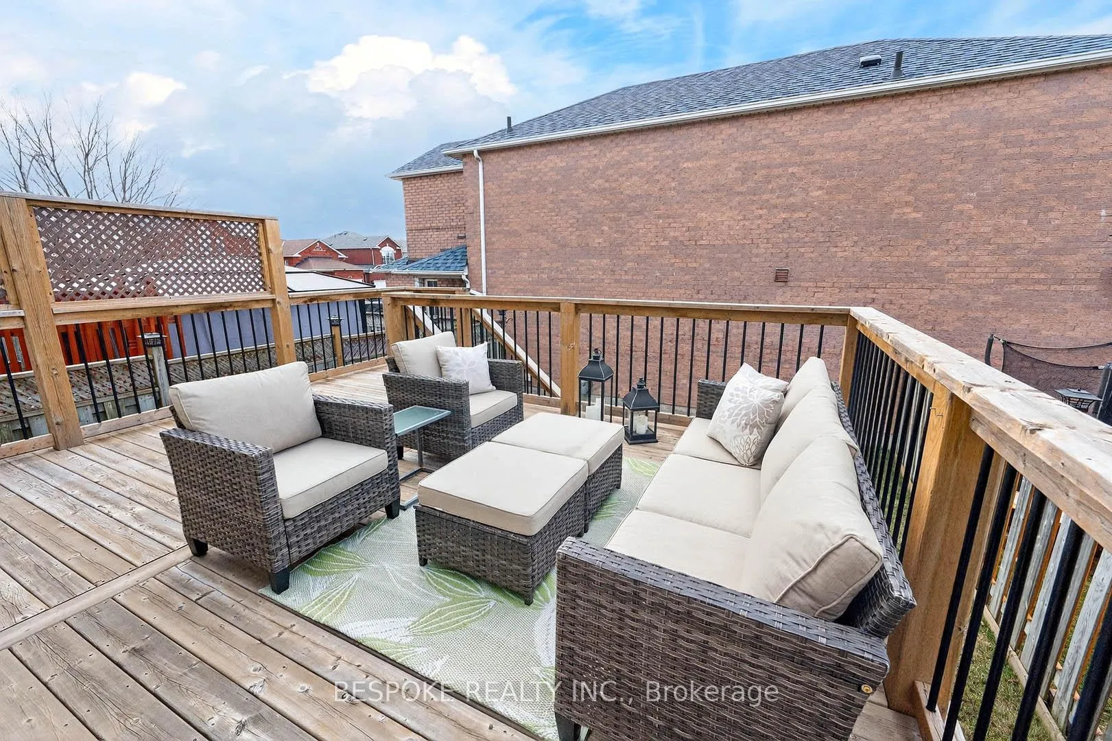 Photo 31 of 38 Perfitt Crescent, Ajax, Central — HOMEH