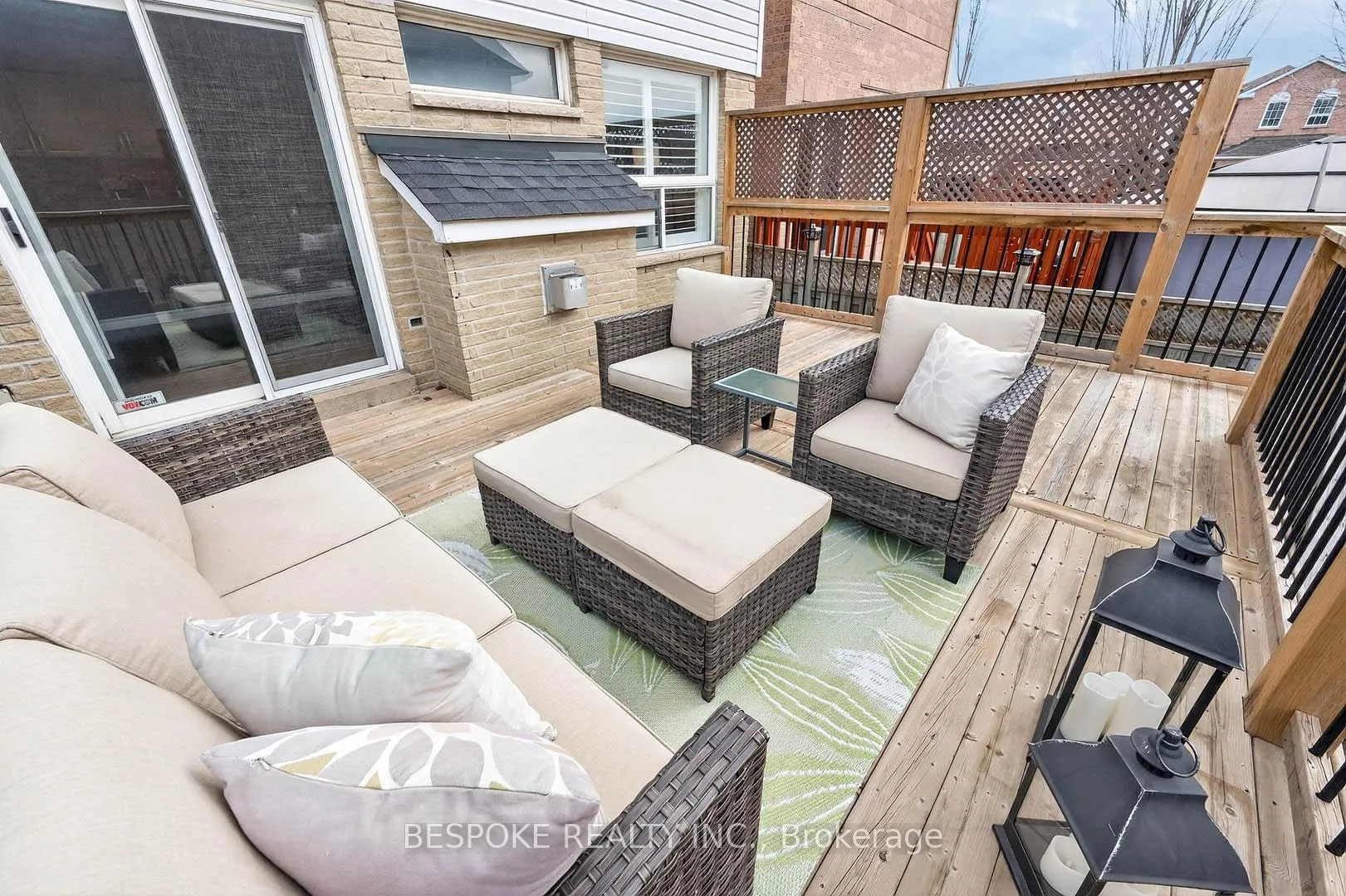 Photo 32 of 38 Perfitt Crescent, Ajax, Central — HOMEH