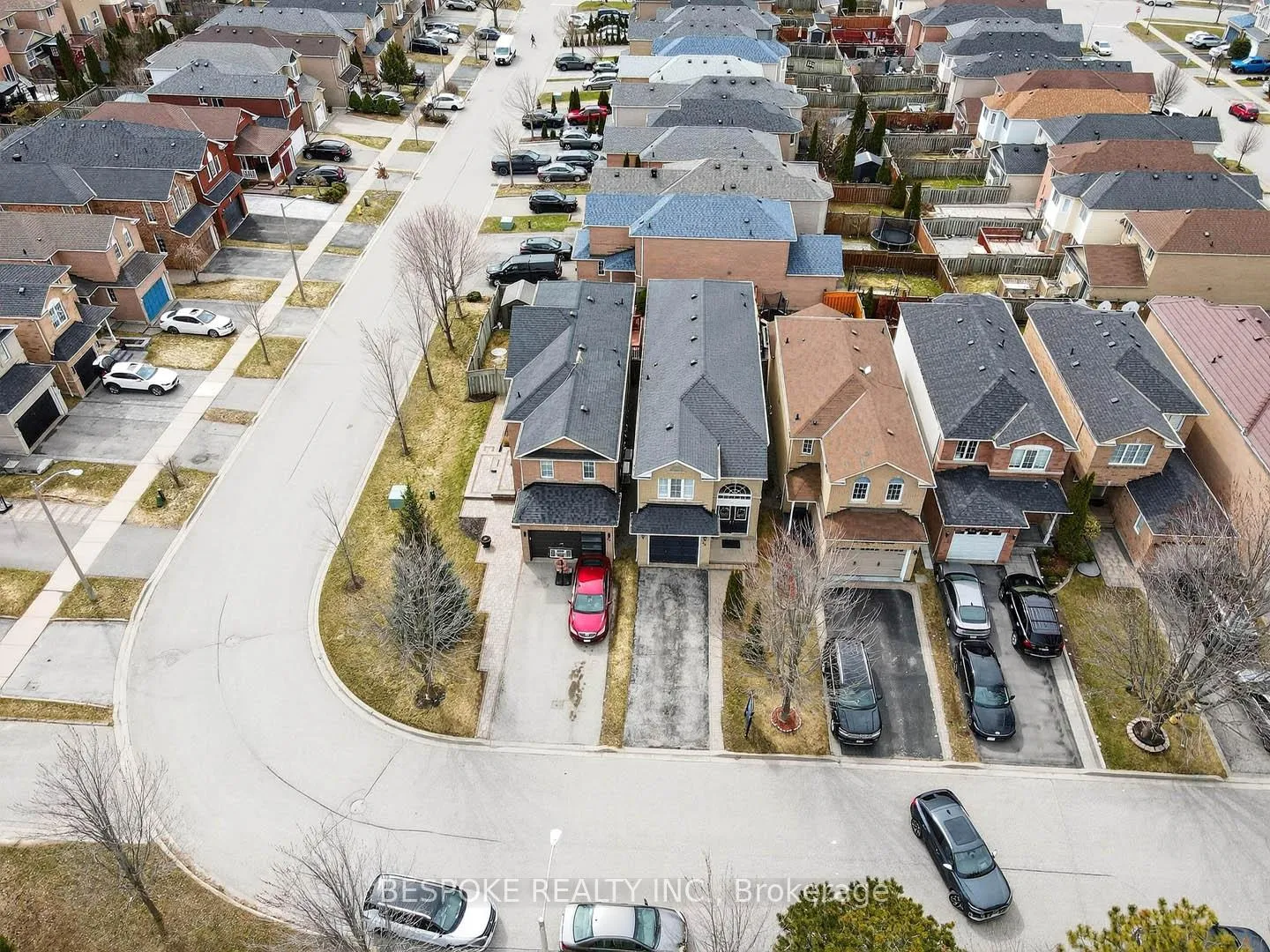 Photo 36 of 38 Perfitt Crescent, Ajax, Central — HOMEH
