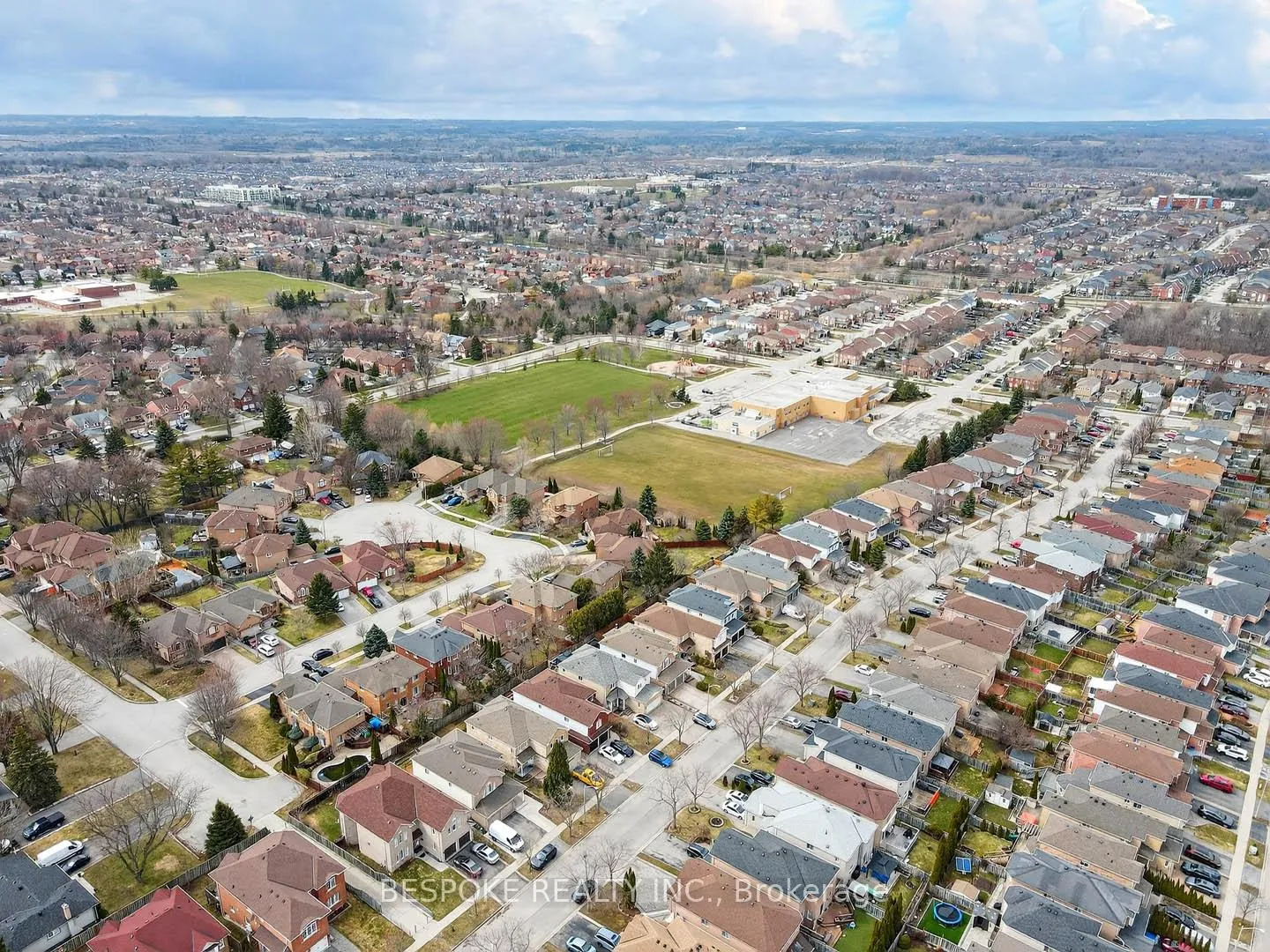 Photo 40 of 38 Perfitt Crescent, Ajax, Central — HOMEH