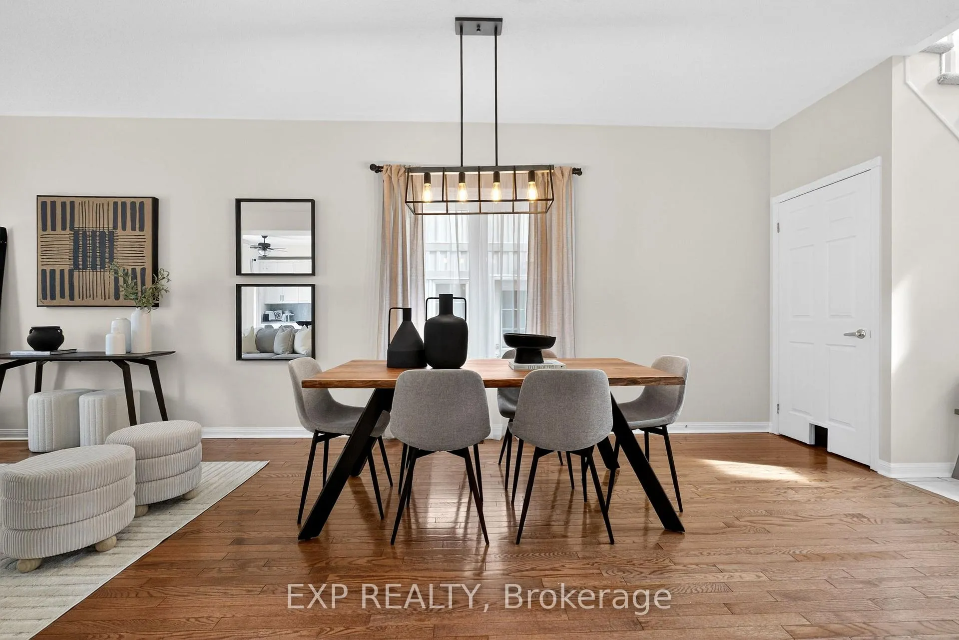Photo 13 of 808 Greystone Court E, Oshawa, Pinecrest — HOMEH