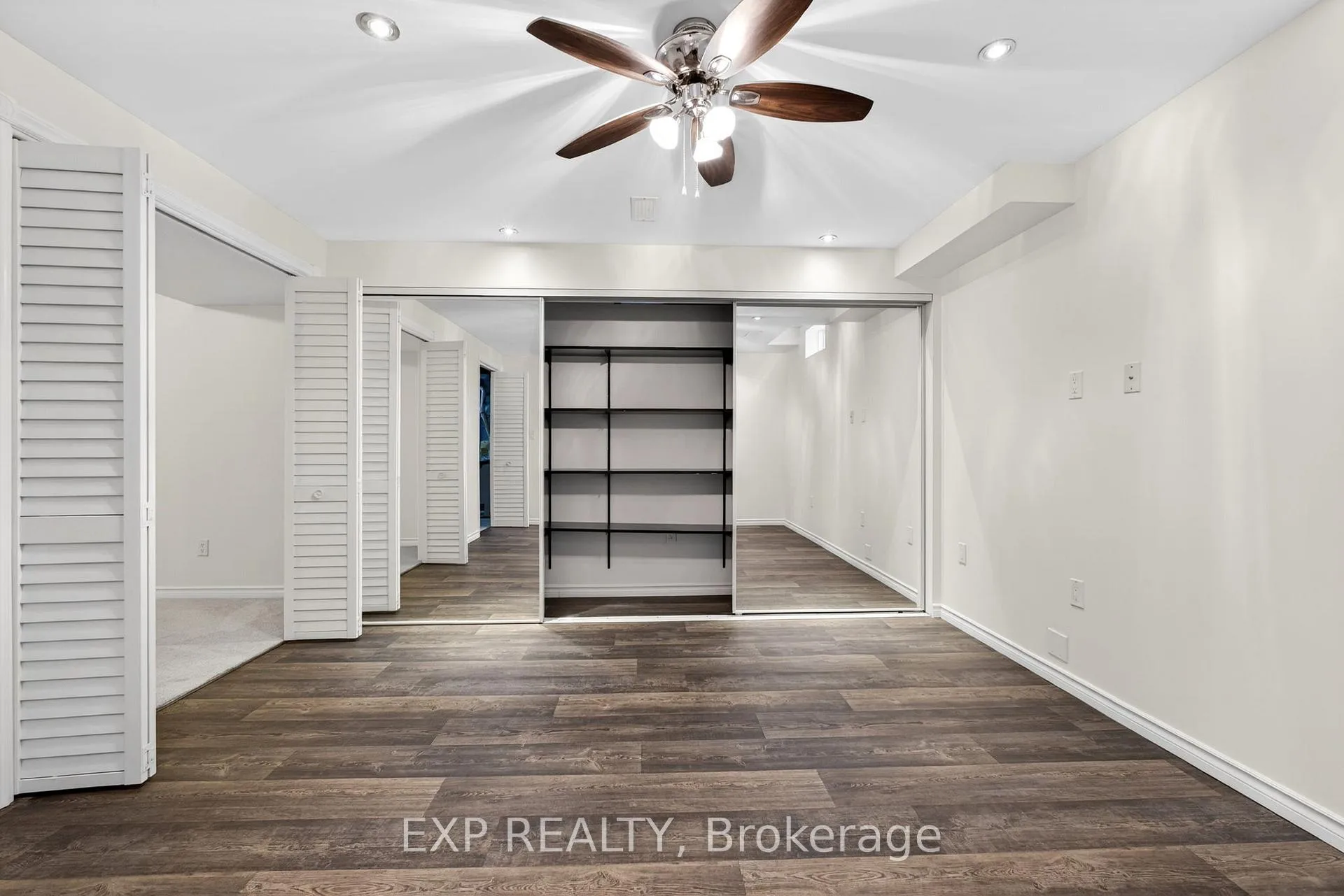 Photo 41 of 808 Greystone Court E, Oshawa, Pinecrest — HOMEH
