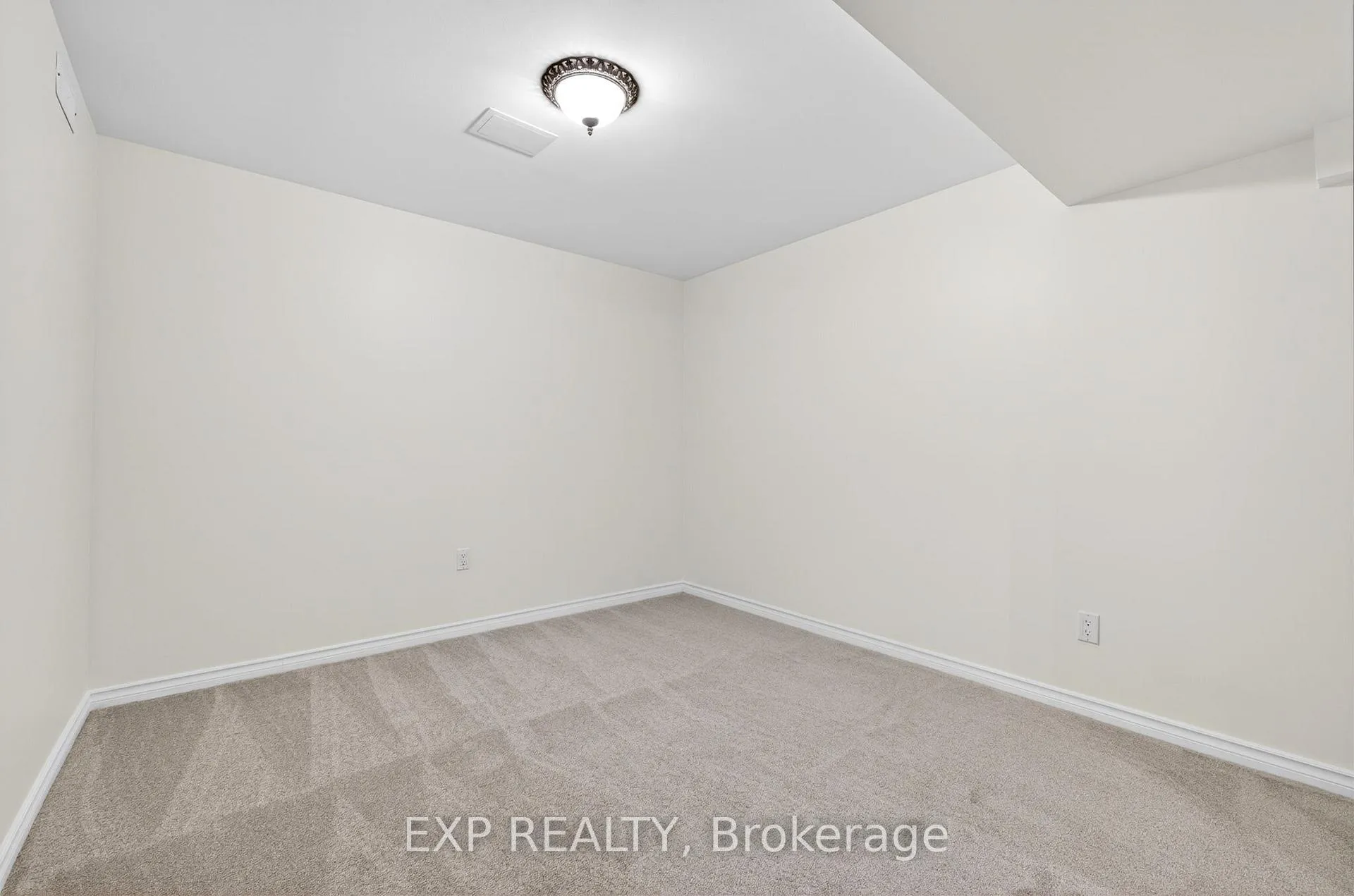 Photo 43 of 808 Greystone Court E, Oshawa, Pinecrest — HOMEH
