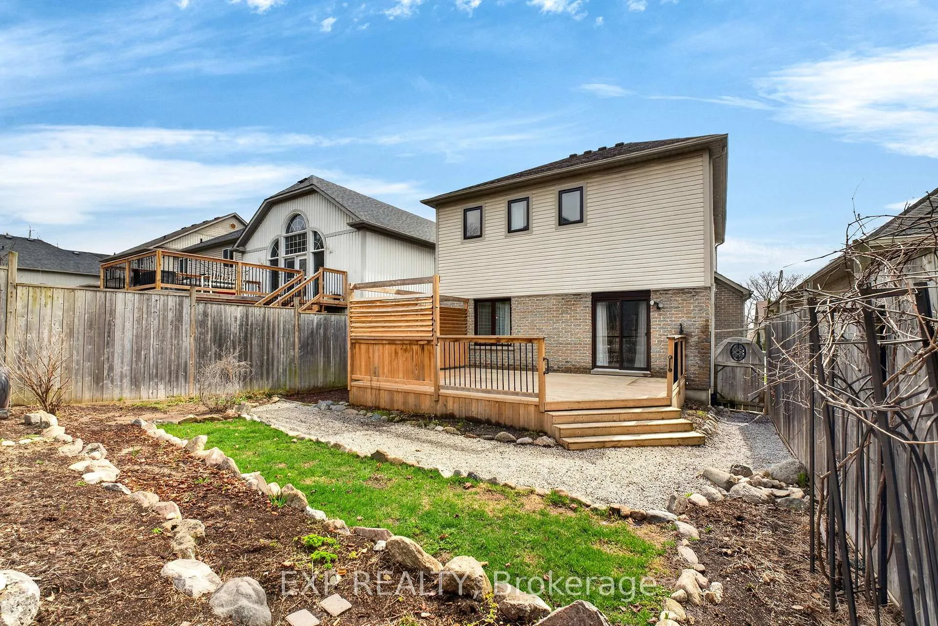 Photo 46 of 808 Greystone Court E, Oshawa, Pinecrest — HOMEH