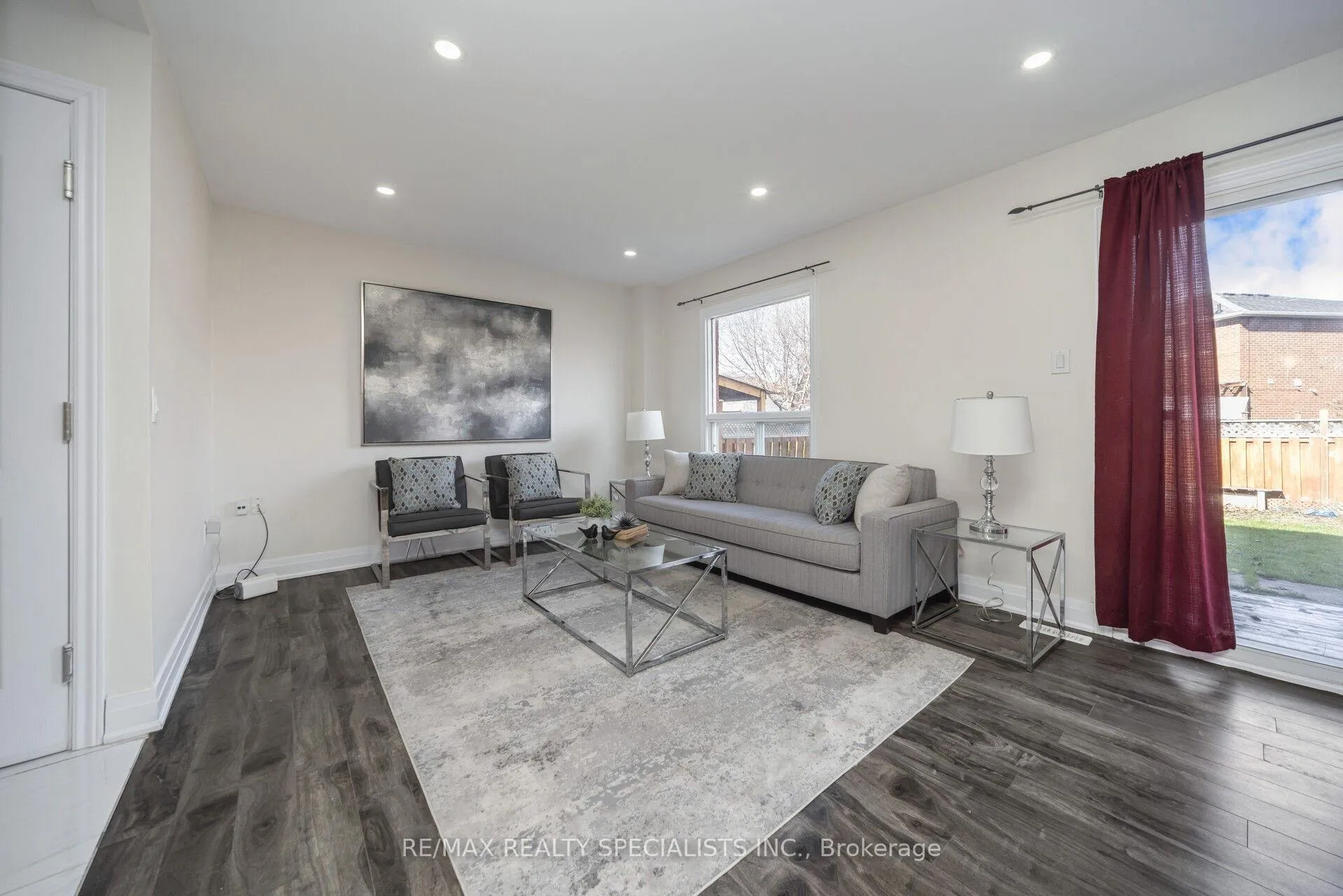Photo 11 of 9 Wayne Nicol Drive, Brampton, Northwood Park — HOMEH