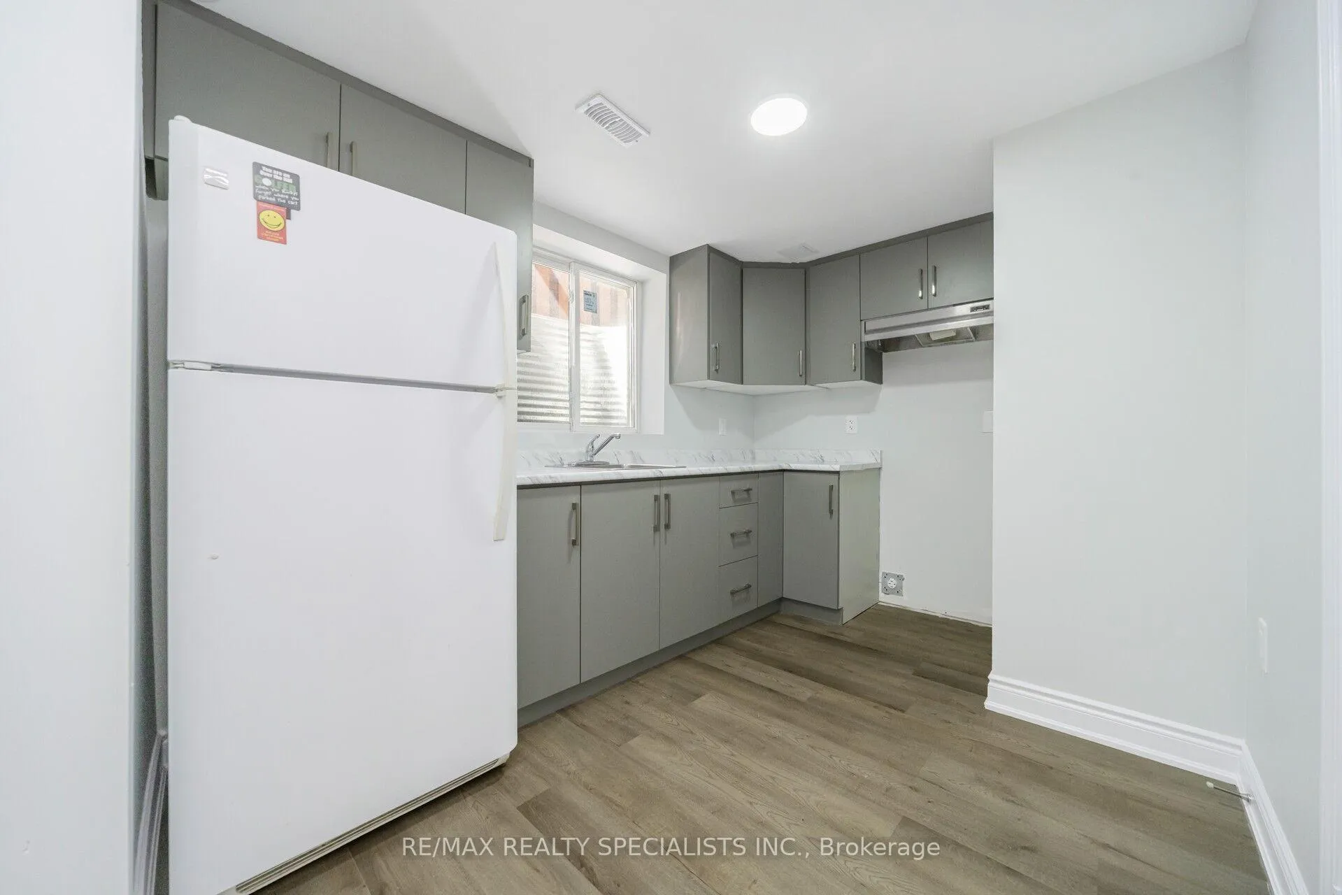Photo 38 of 9 Wayne Nicol Drive, Brampton, Northwood Park — HOMEH