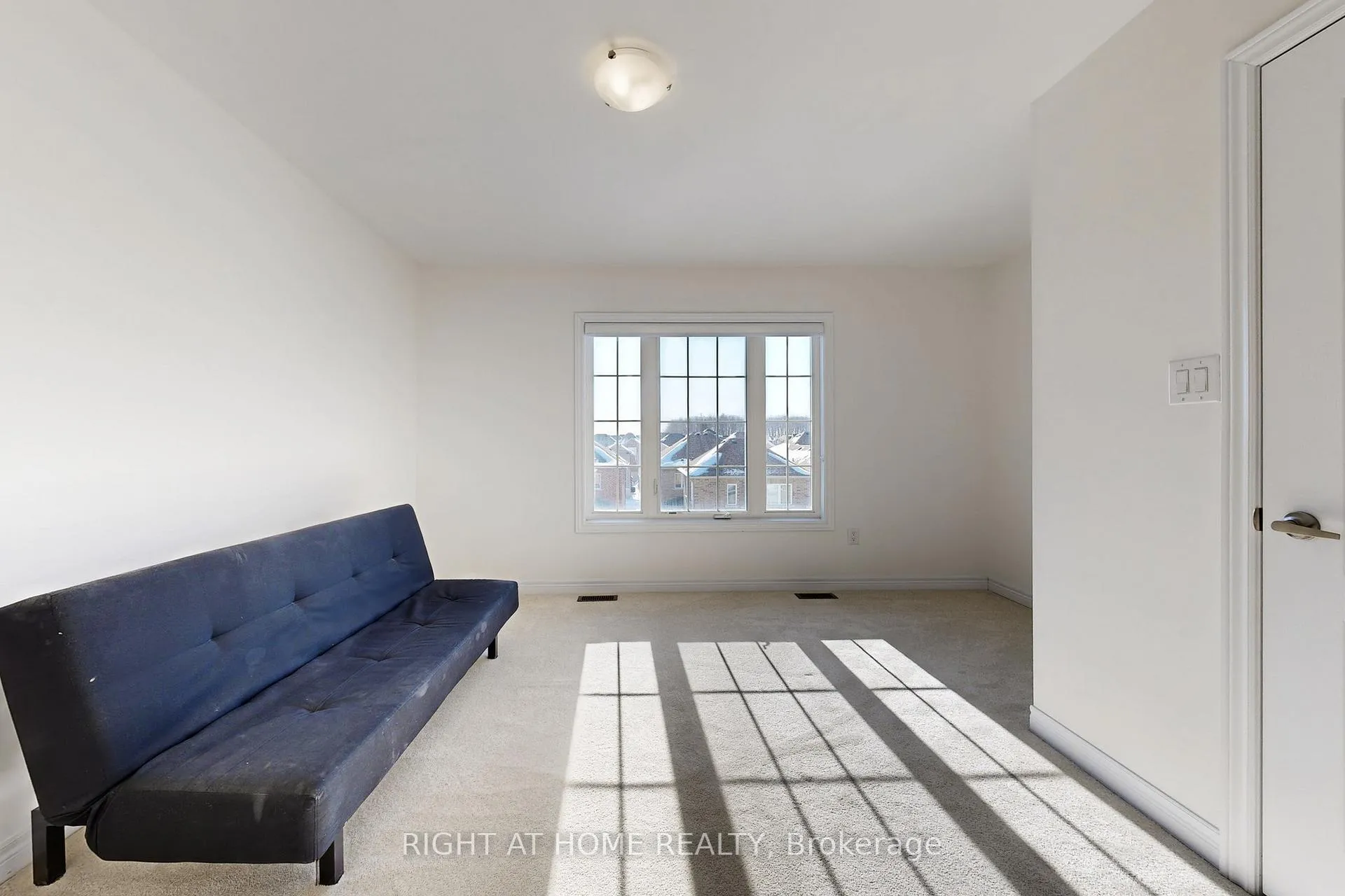 Photo 27 of 553 White's Hill Avenue, Markham, Cornell — HOMEH