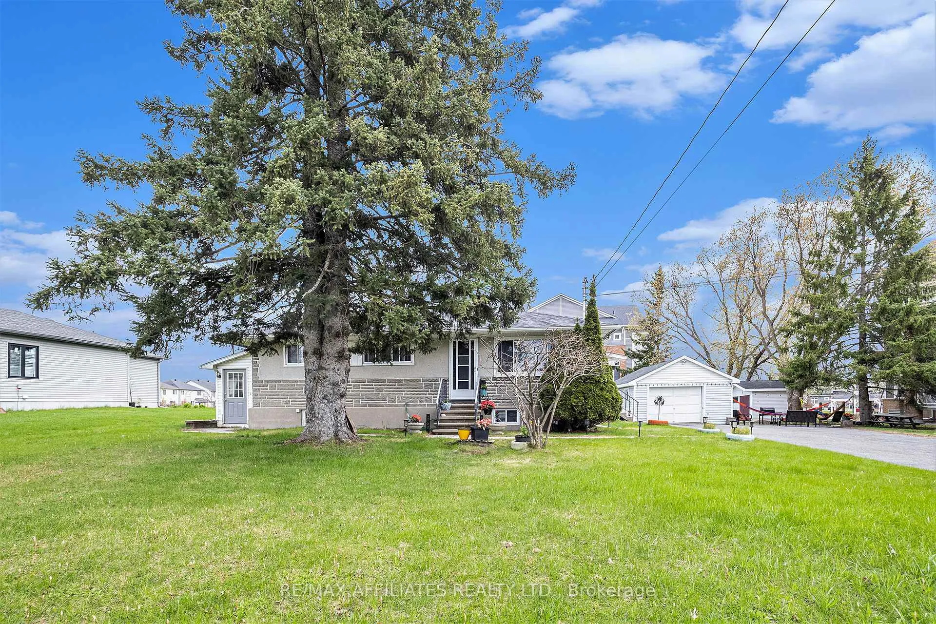 Front of 6208 Renaud Road