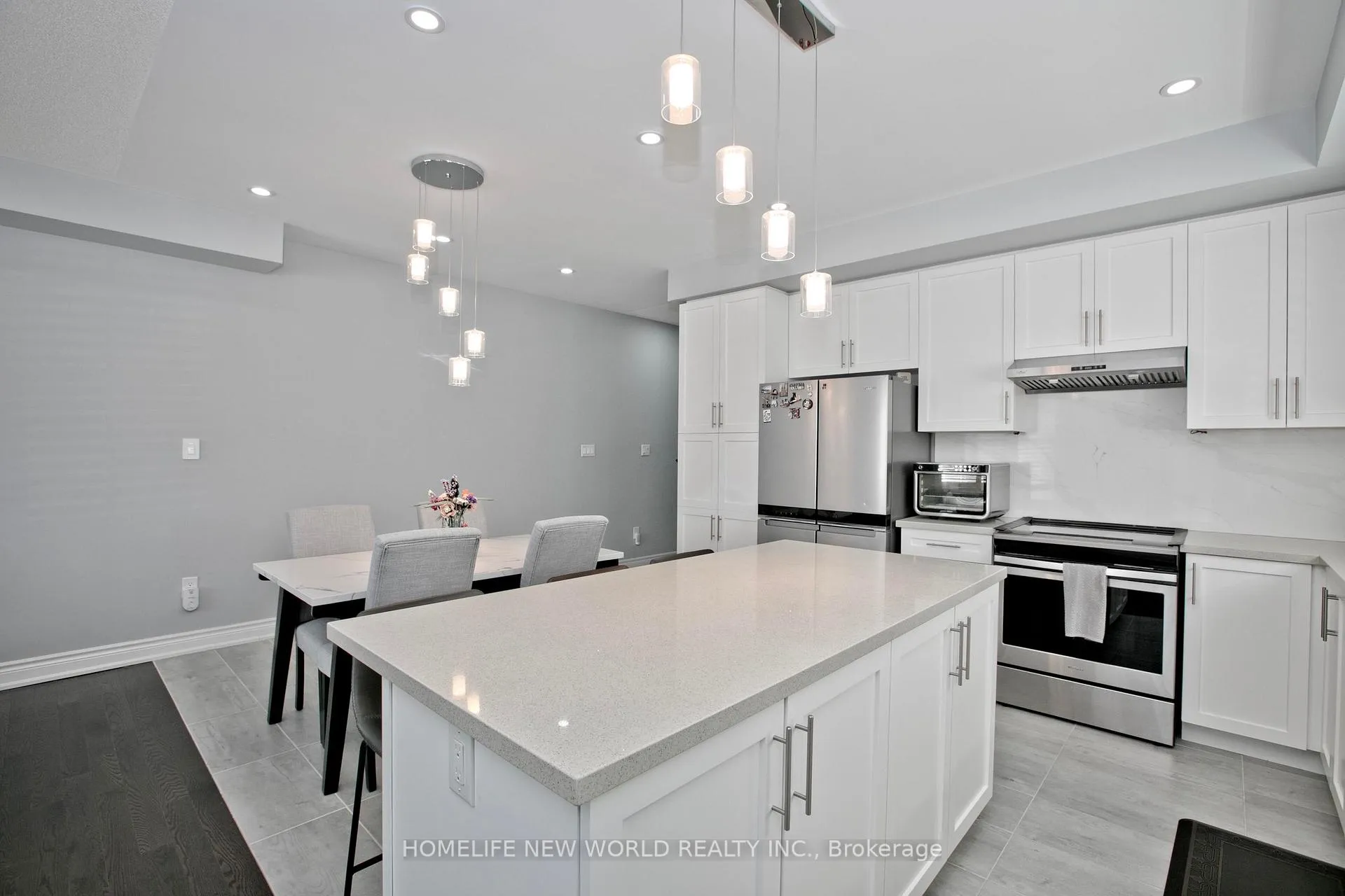 Photo 7 of 42 Ryler Way, Markham, Cedarwood — HOMEH