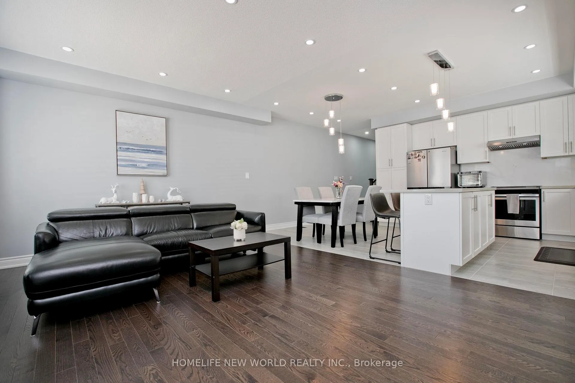 Photo 8 of 42 Ryler Way, Markham, Cedarwood — HOMEH