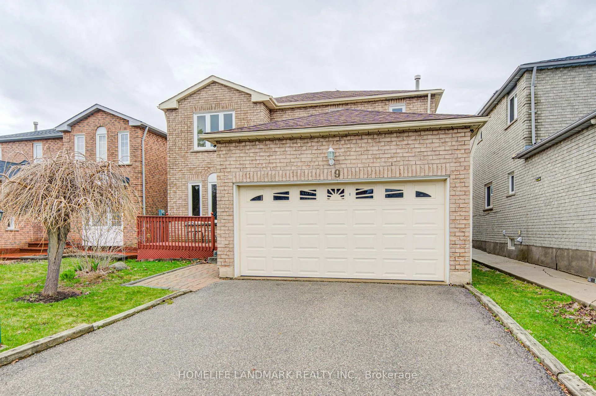 Photo 1 of 9 Duggan Drive, Brampton, Fletcher's West — HOMEH