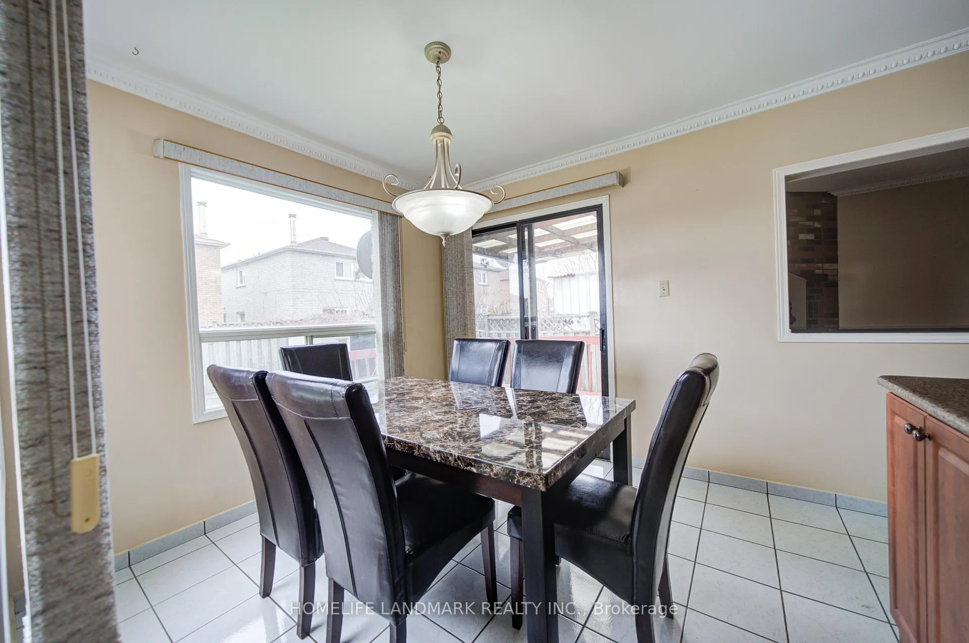 Photo 9 of 9 Duggan Drive, Brampton, Fletcher's West — HOMEH