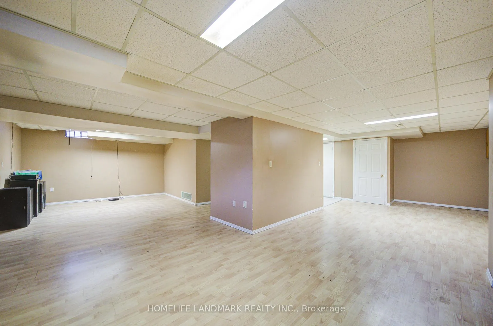Photo 23 of 9 Duggan Drive, Brampton, Fletcher's West — HOMEH