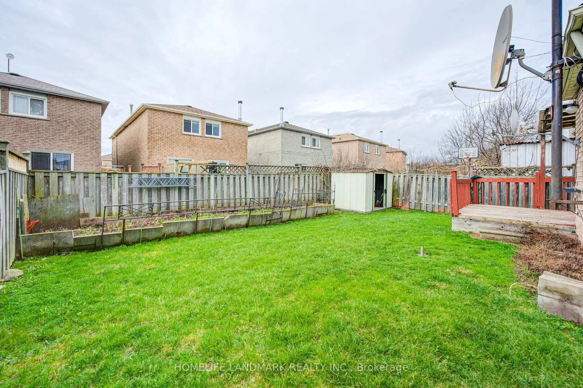 Photo 26 of 9 Duggan Drive, Brampton, Fletcher's West — HOMEH