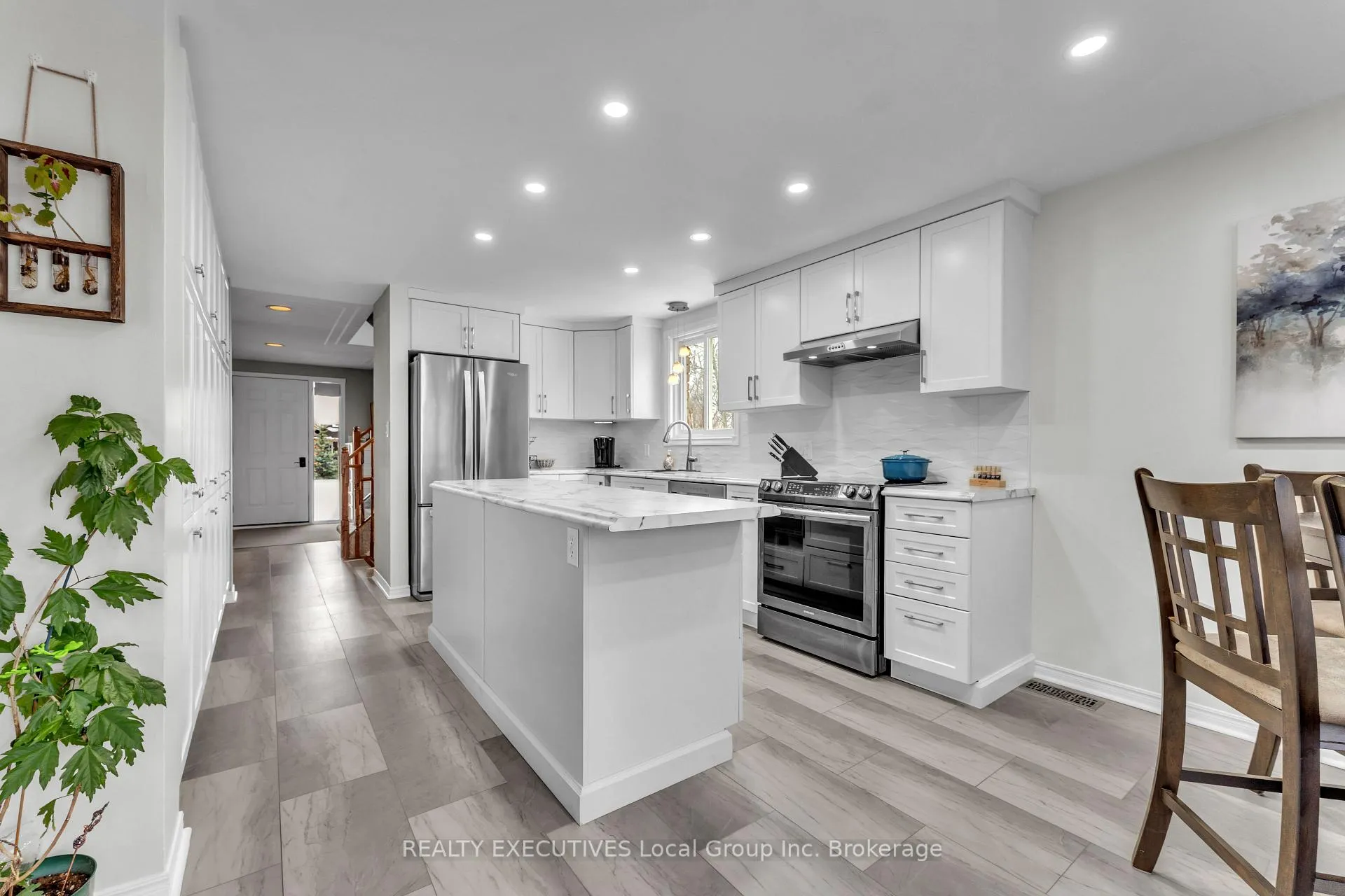 Photo 4 of 670 Tackaberry Drive, North Bay, West End — HOMEH