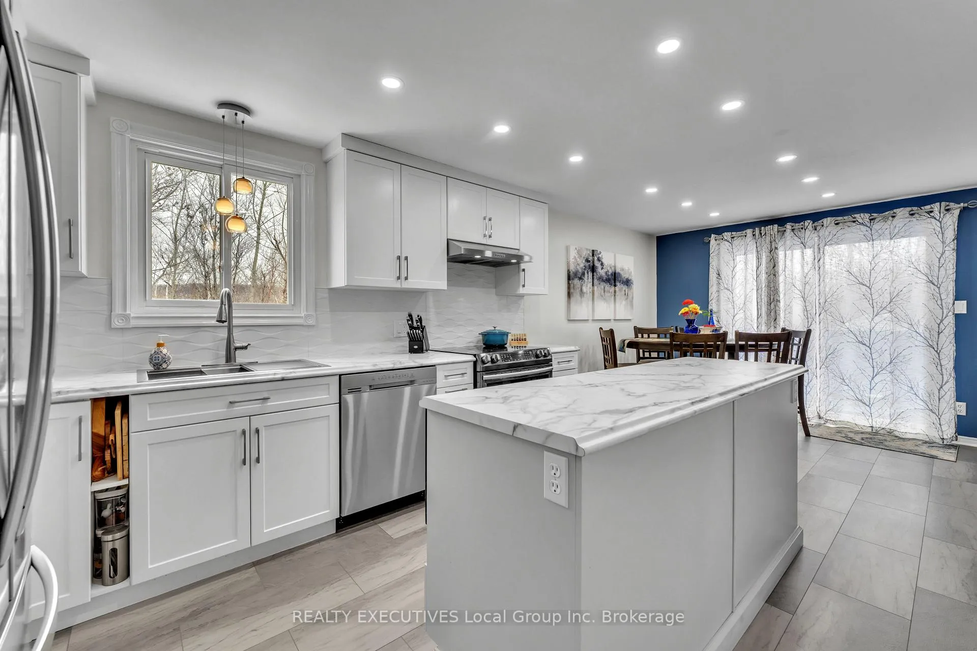 Photo 6 of 670 Tackaberry Drive, North Bay, West End — HOMEH