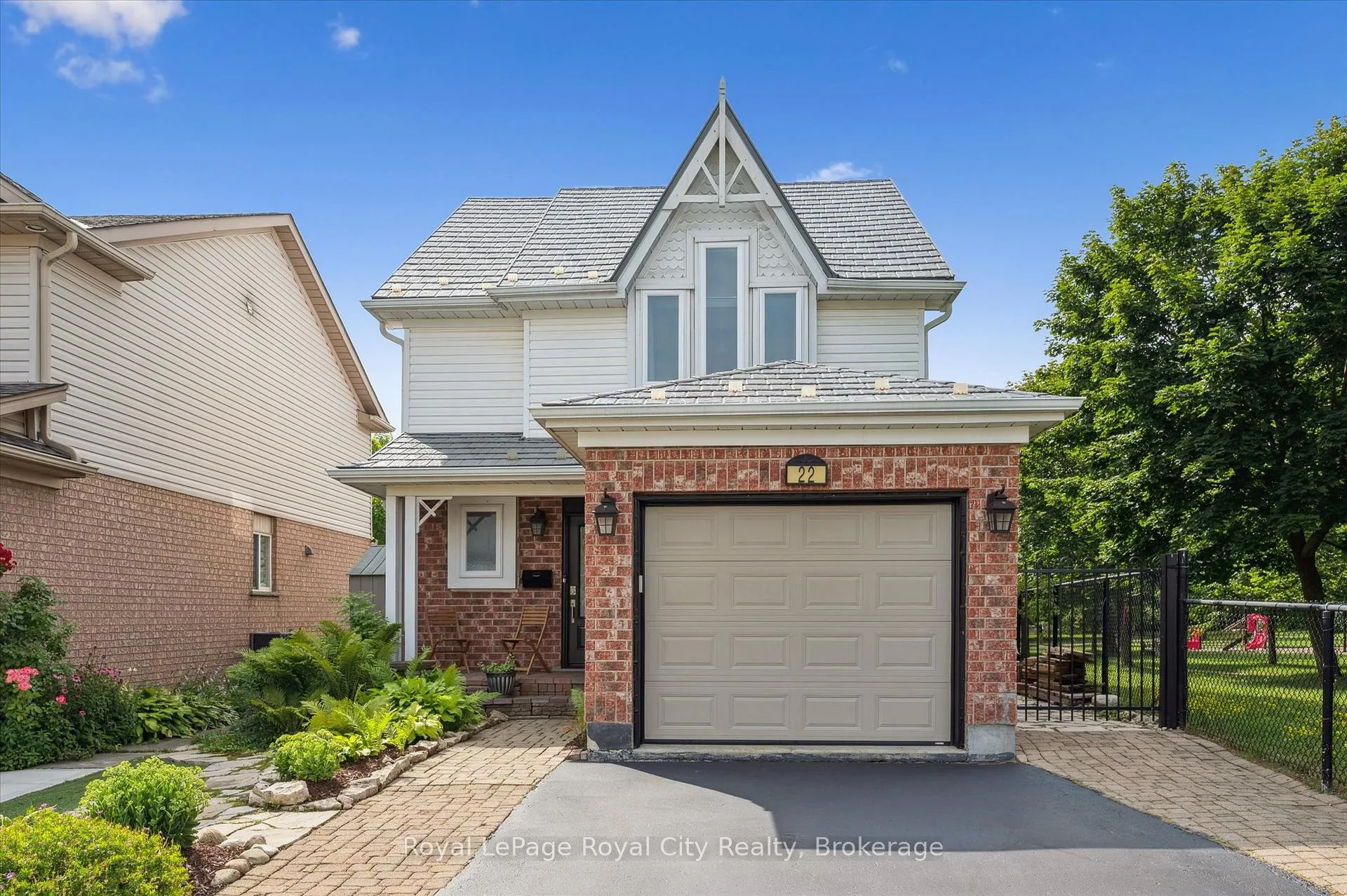 Photo 2 of 22 Thompson Drive, Guelph, Grange Road — HOMEH