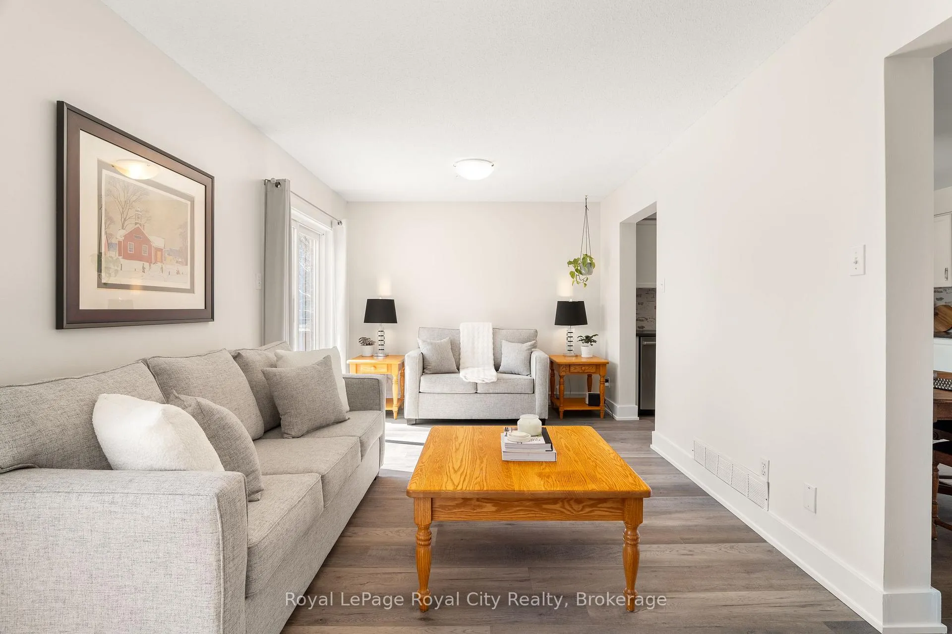 Photo 15 of 22 Thompson Drive, Guelph, Grange Road — HOMEH