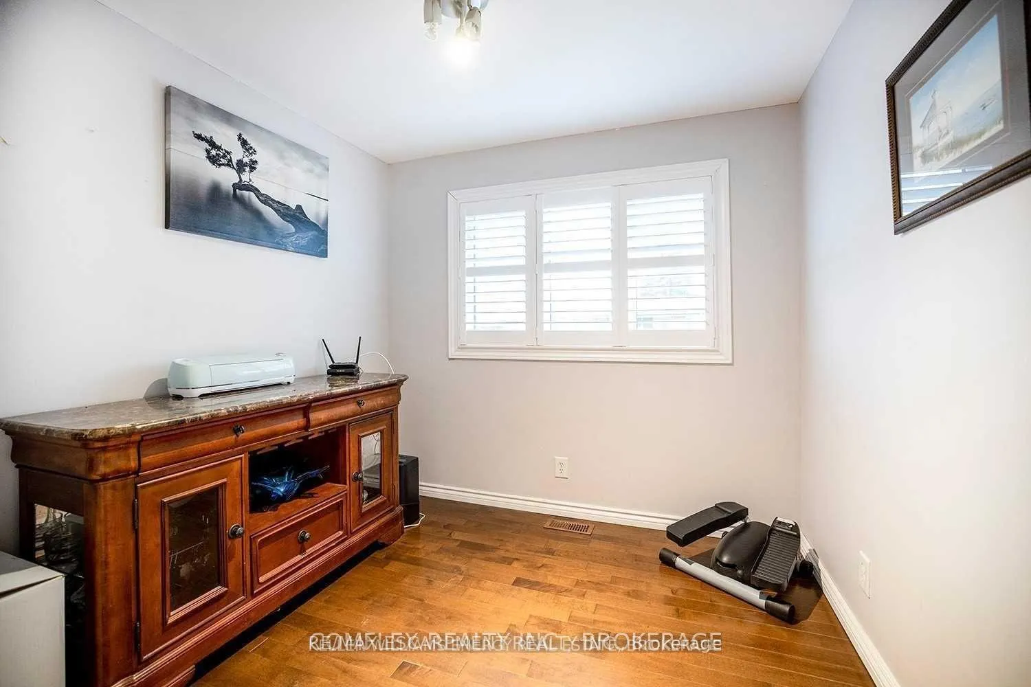 Photo 7 of 488 Beurling Avenue, Oshawa, McLaughlin — HOMEH
