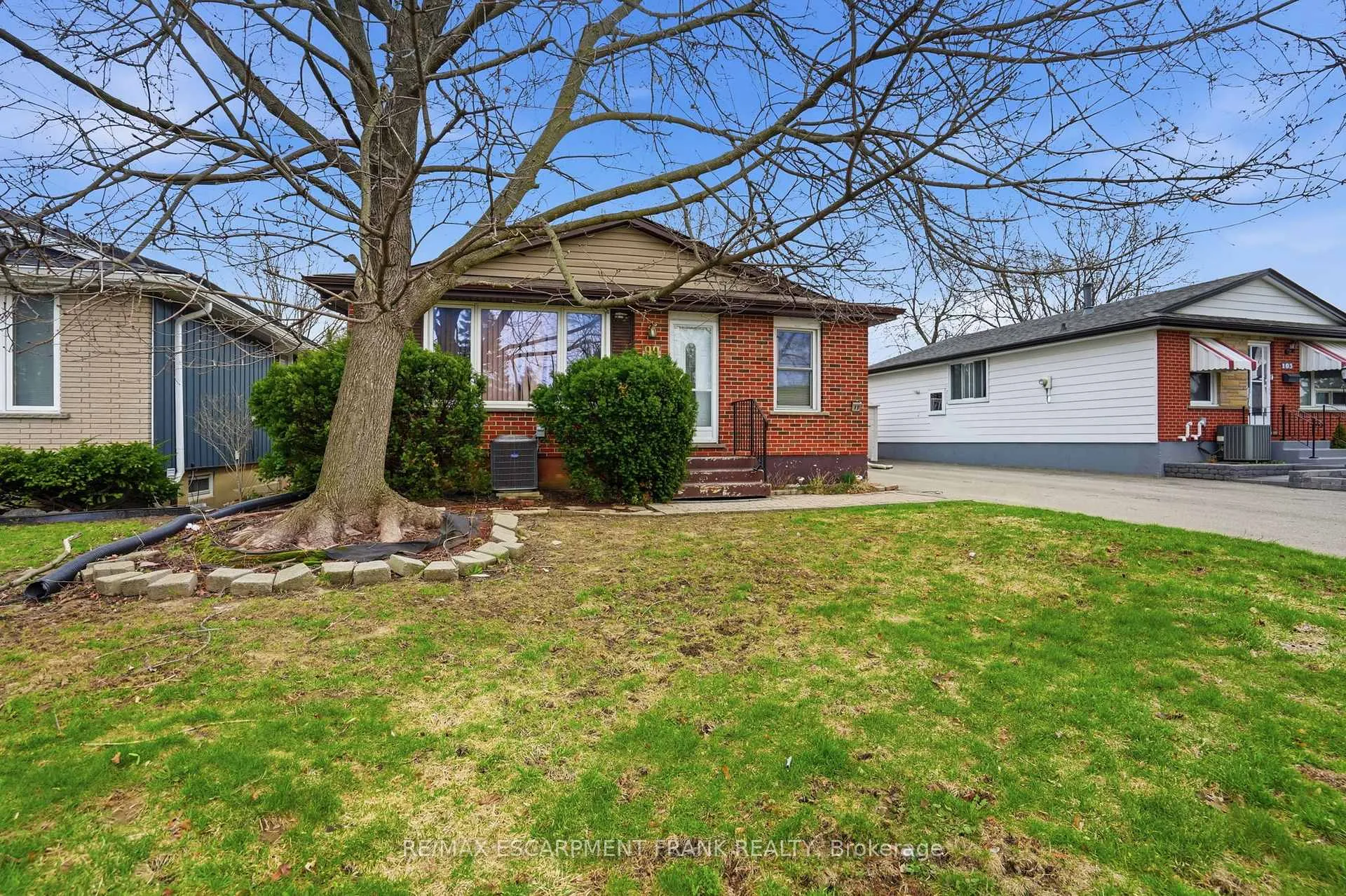 Photo 4 of 99 Palmer Road, Hamilton, Berrisfield — HOMEH