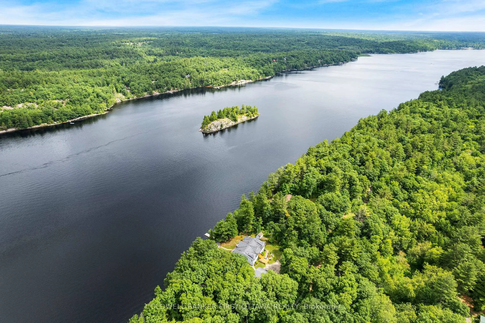 Photo 2 of 1718 Blue Heron Ridge, Frontenac, Frontenac Centre — HOMEH