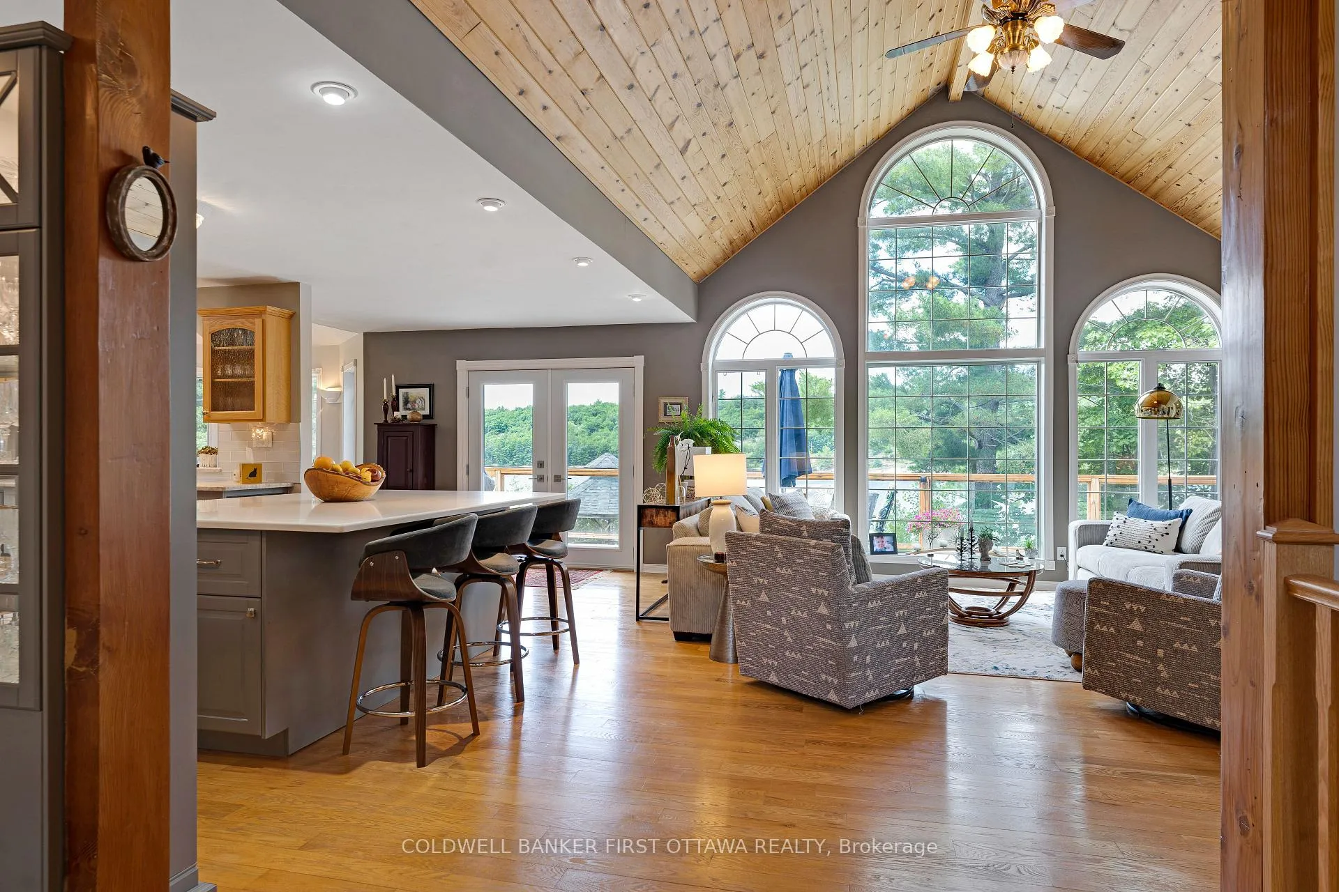 Photo 10 of 1718 Blue Heron Ridge, Frontenac, Frontenac Centre — HOMEH