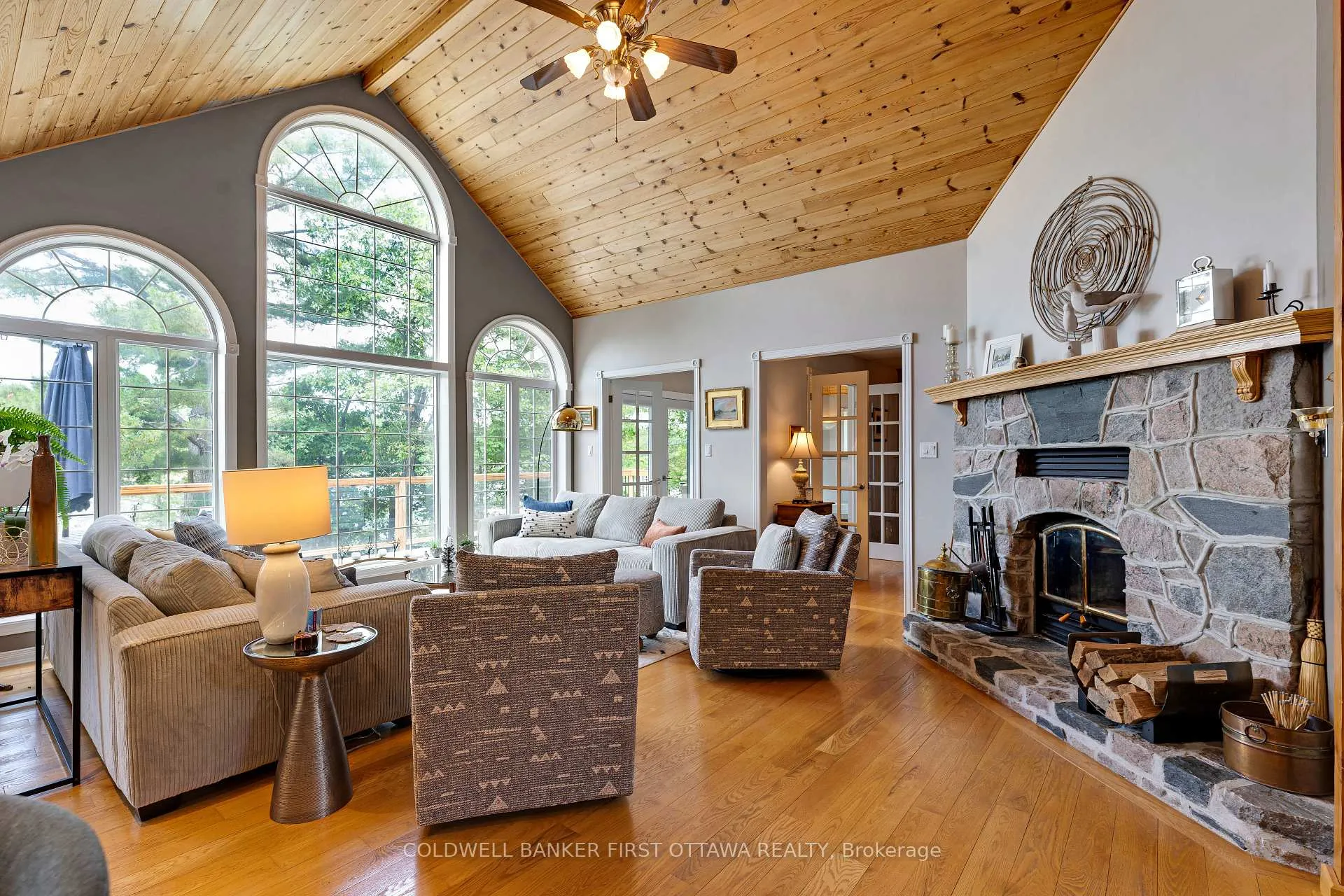 Photo 11 of 1718 Blue Heron Ridge, Frontenac, Frontenac Centre — HOMEH