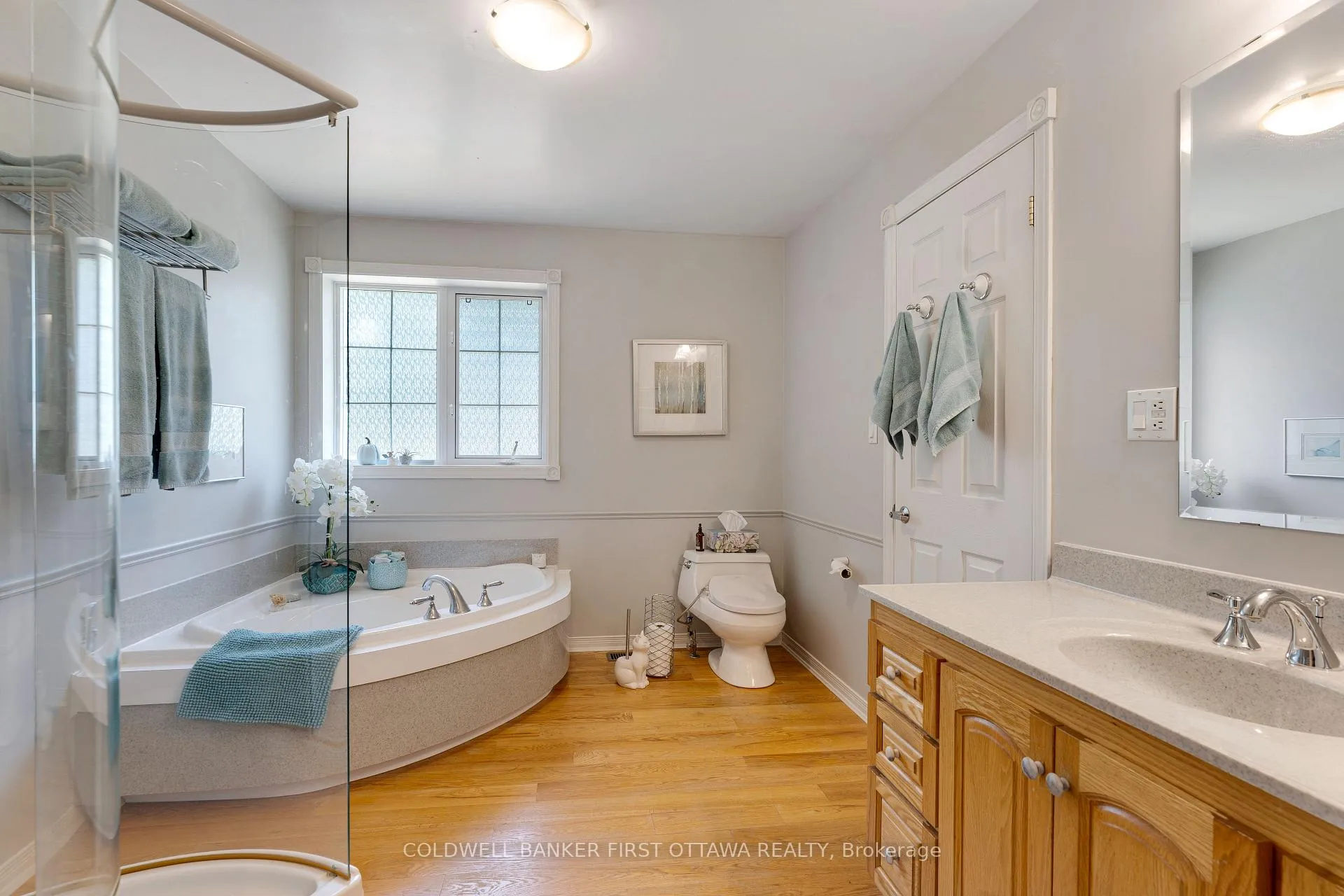 Photo 23 of 1718 Blue Heron Ridge, Frontenac, Frontenac Centre — HOMEH