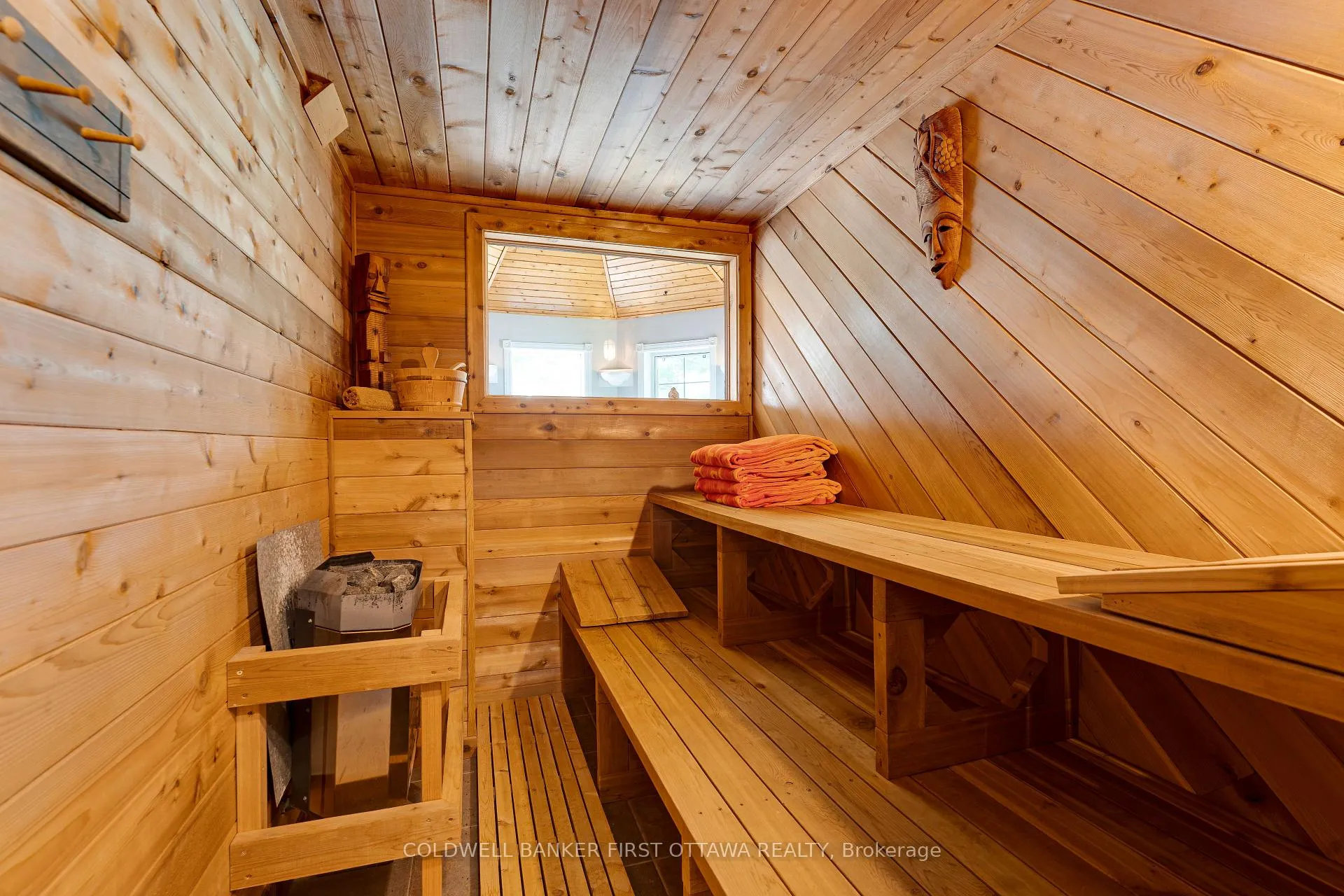 Photo 29 of 1718 Blue Heron Ridge, Frontenac, Frontenac Centre — HOMEH