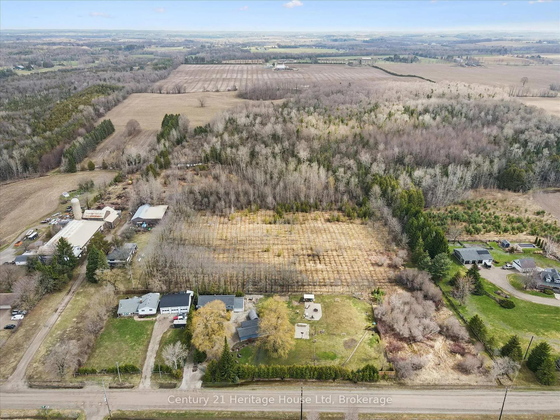 Photo 5 of 5765 Fourth Line, Guelph/Eramosa, Rural Guelph/Eramosa East — HOMEH