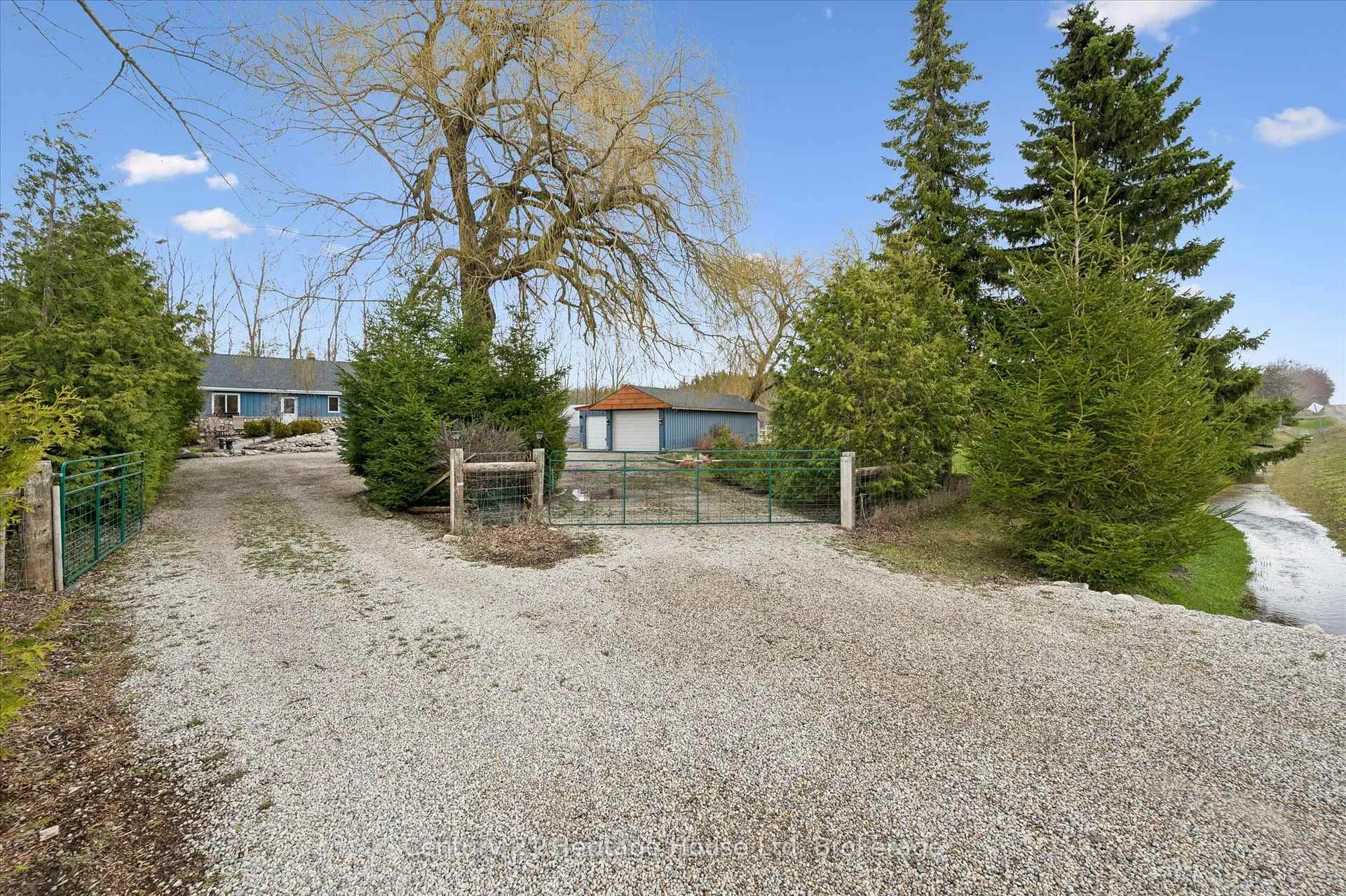 Photo 6 of 5765 Fourth Line, Guelph/Eramosa, Rural Guelph/Eramosa East — HOMEH