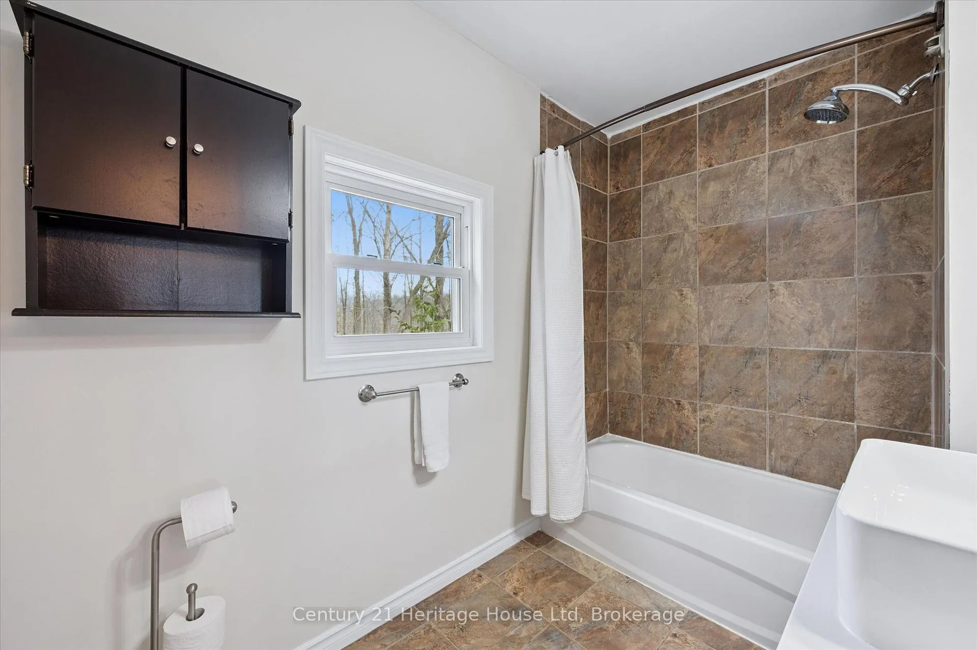 Photo 30 of 5765 Fourth Line, Guelph/Eramosa, Rural Guelph/Eramosa East — HOMEH