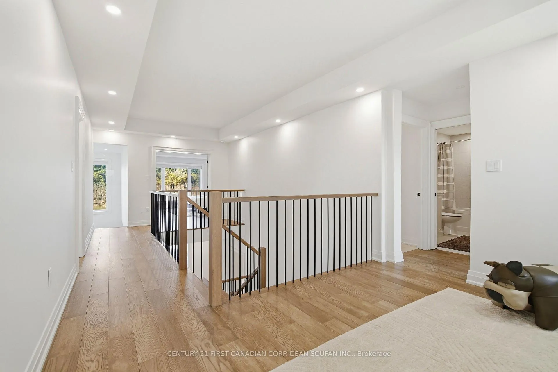Photo 24 of 4121 Winterberry Drive, London, South V — HOMEH