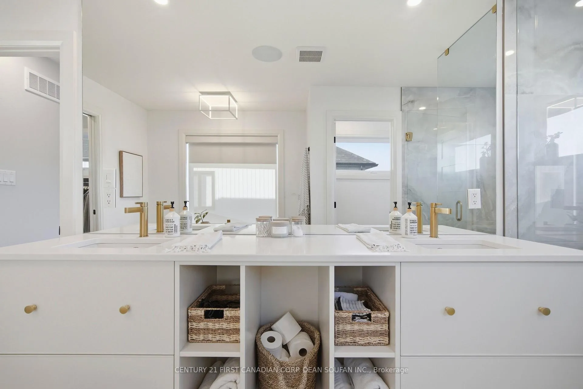Photo 31 of 4121 Winterberry Drive, London, South V — HOMEH