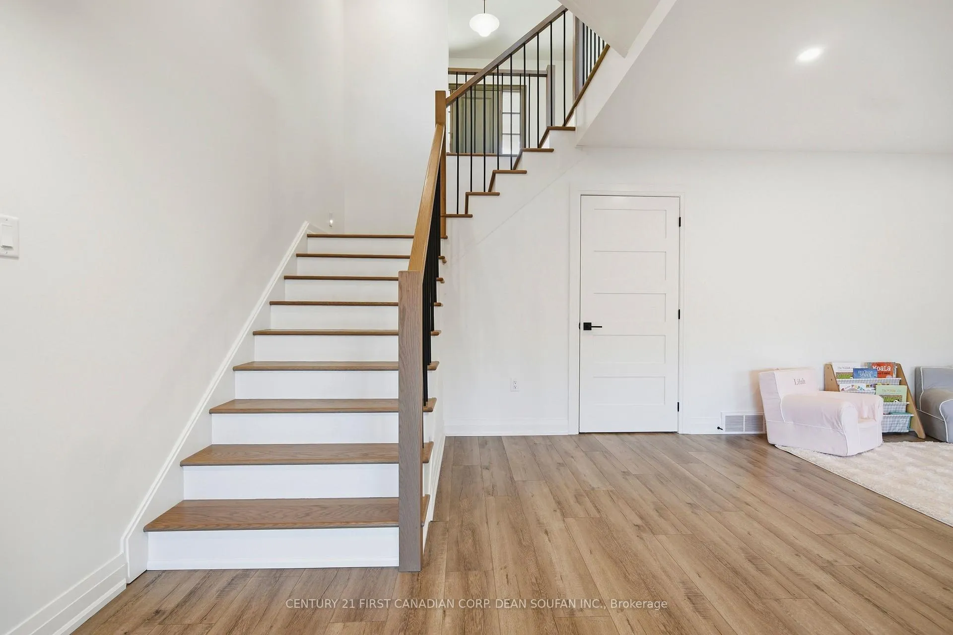 Photo 40 of 4121 Winterberry Drive, London, South V — HOMEH