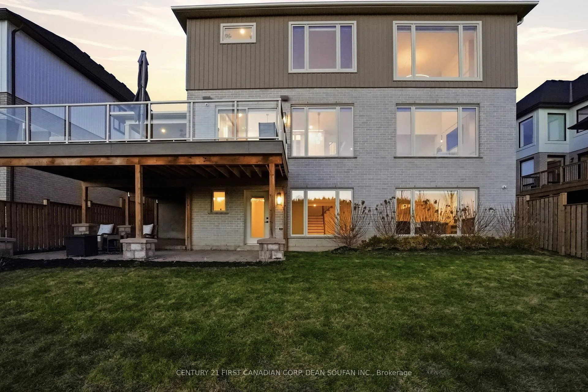 Photo 47 of 4121 Winterberry Drive, London, South V — HOMEH