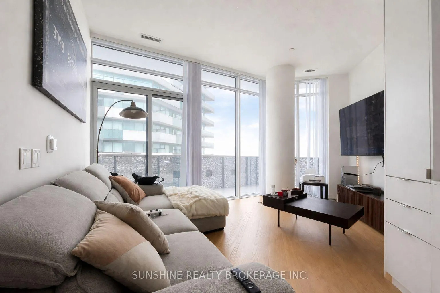 Photo 15 of Unit PH112, 138 Downes Street, Seguin, Waterfront Communities — HOMEH