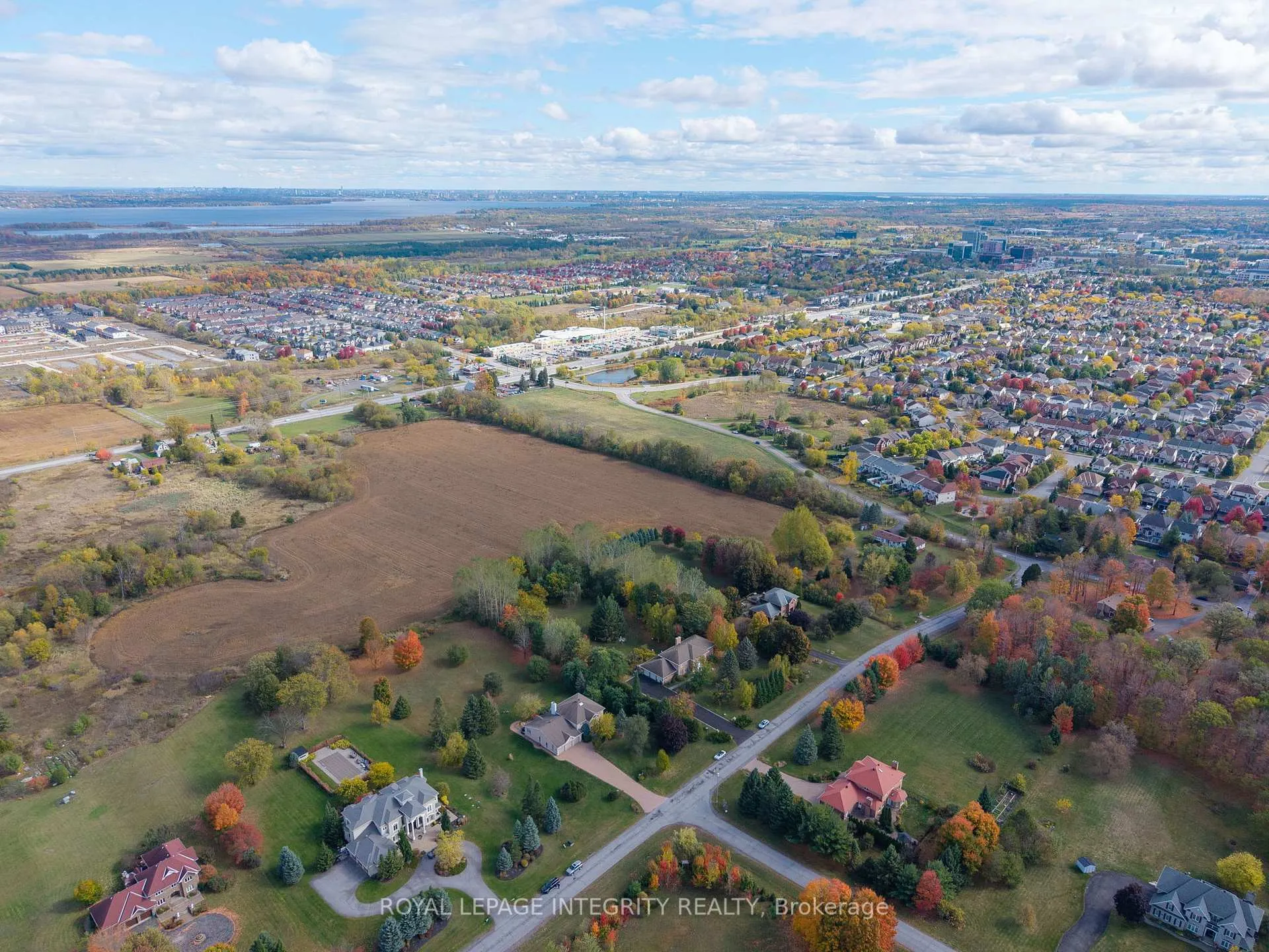 Photo 2 of 6 Marchbrook Circle, Ottawa, Kanata - Rural Kanata (Central) — HOMEH