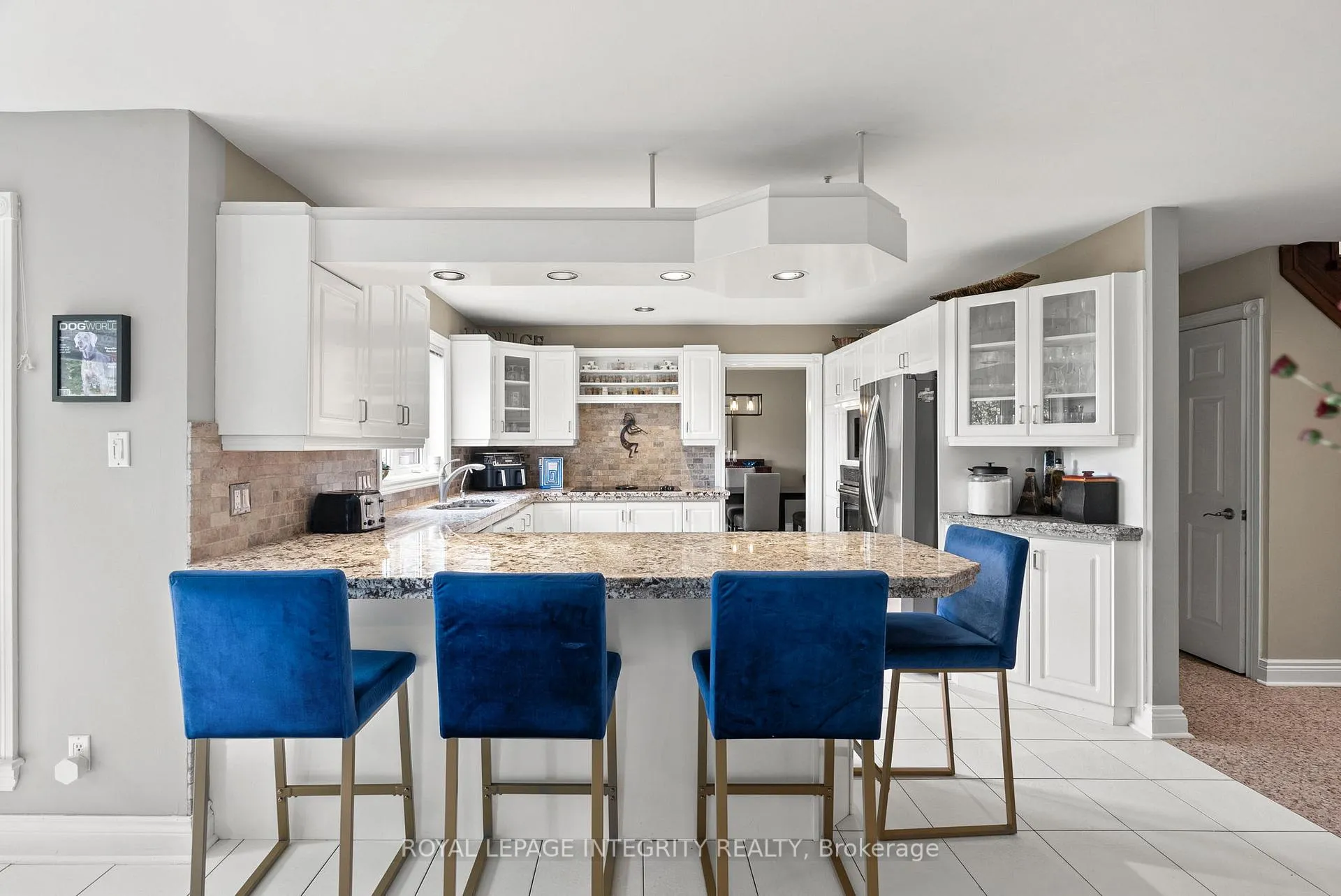 Photo 35 of 6 Marchbrook Circle, Ottawa, Kanata - Rural Kanata (Central) — HOMEH