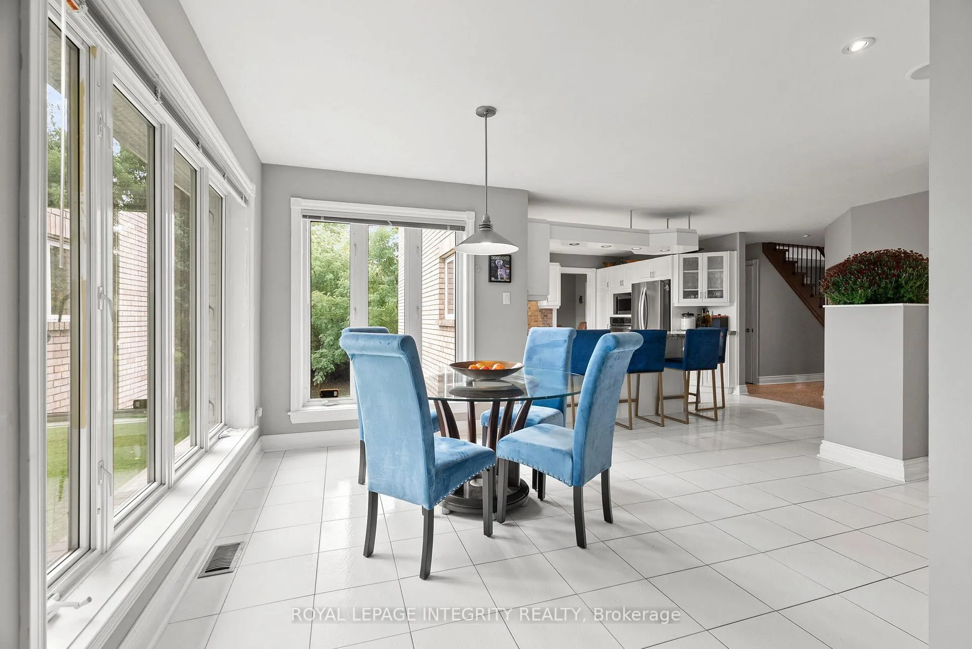 Photo 38 of 6 Marchbrook Circle, Ottawa, Kanata - Rural Kanata (Central) — HOMEH