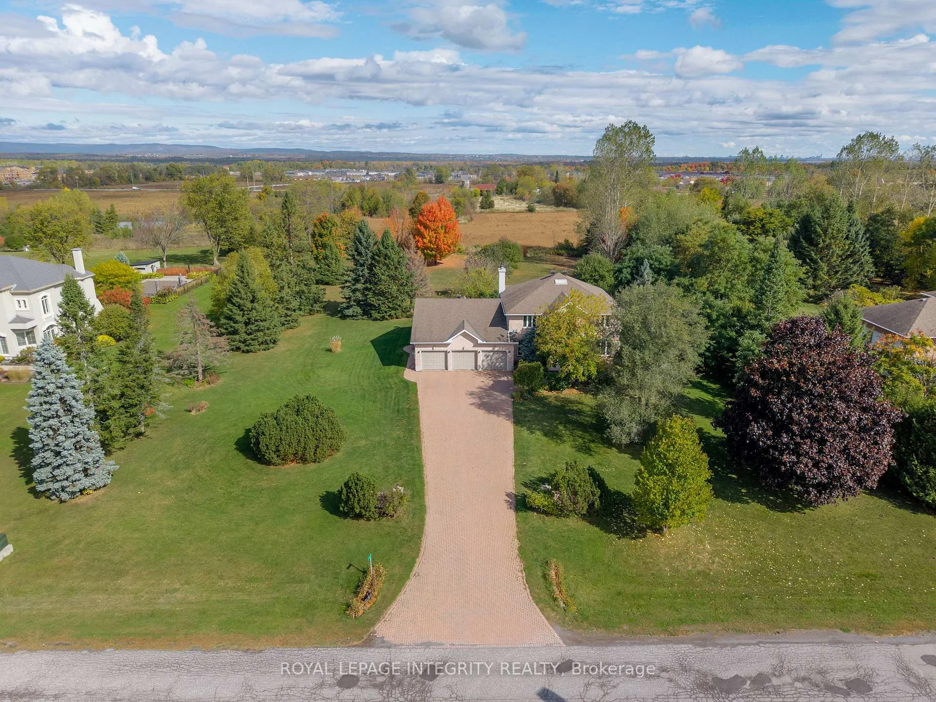 Photo 43 of 6 Marchbrook Circle, Ottawa, Kanata - Rural Kanata (Central) — HOMEH