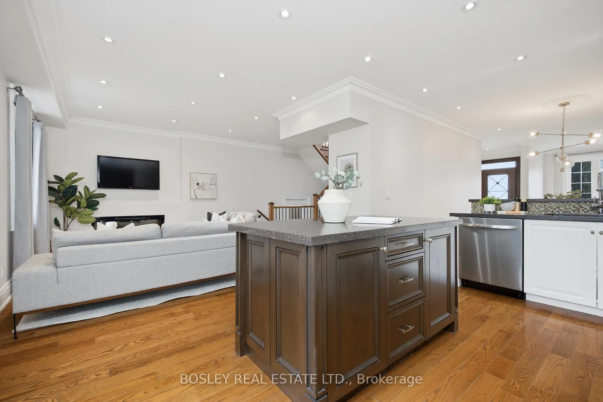 Photo 12 of 12 Anndale Road, Scarborough, Birchcliffe-Cliffside — HOMEH