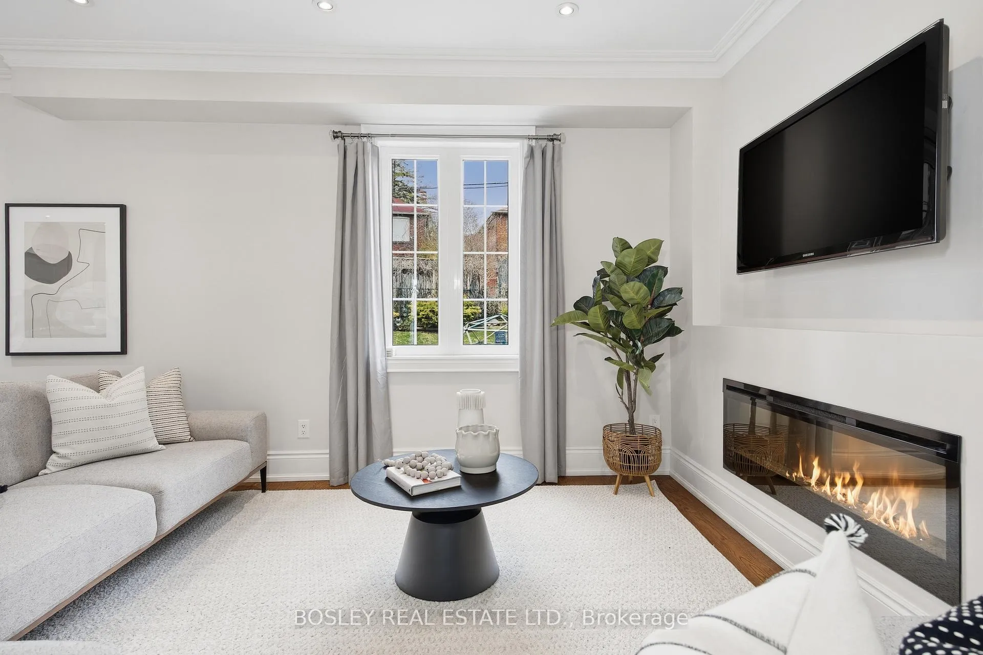 Photo 15 of 12 Anndale Road, Scarborough, Birchcliffe-Cliffside — HOMEH