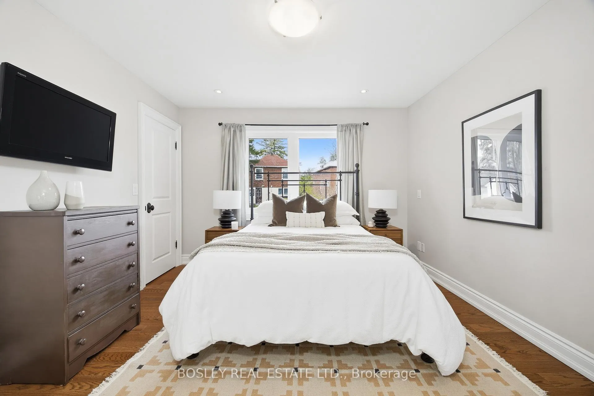 Photo 21 of 12 Anndale Road, Scarborough, Birchcliffe-Cliffside — HOMEH